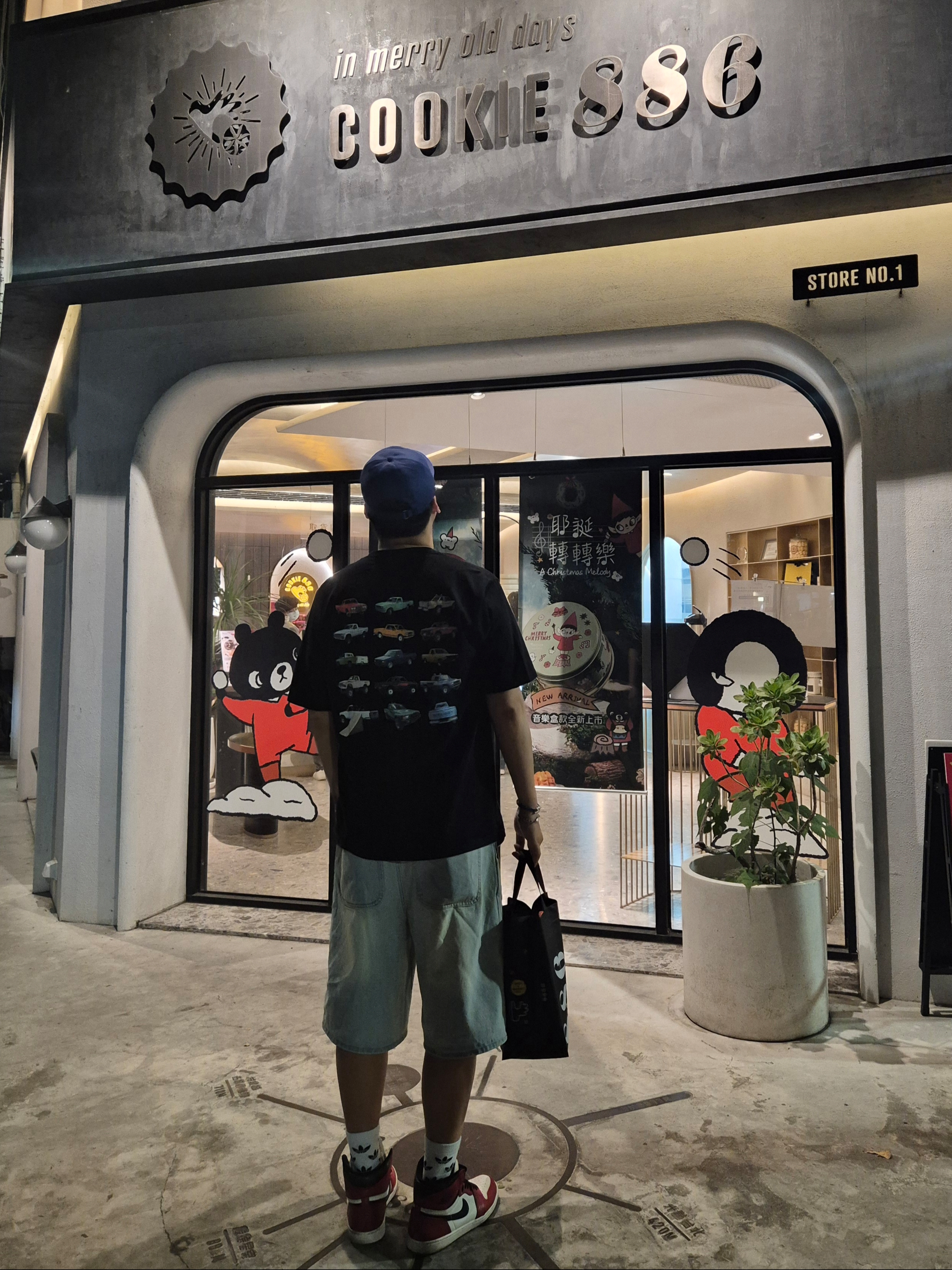 Stussy Pickup T-Shirt Black, Gucci Print Cotton Baseball Hat Blue 착용 스타일 - 4