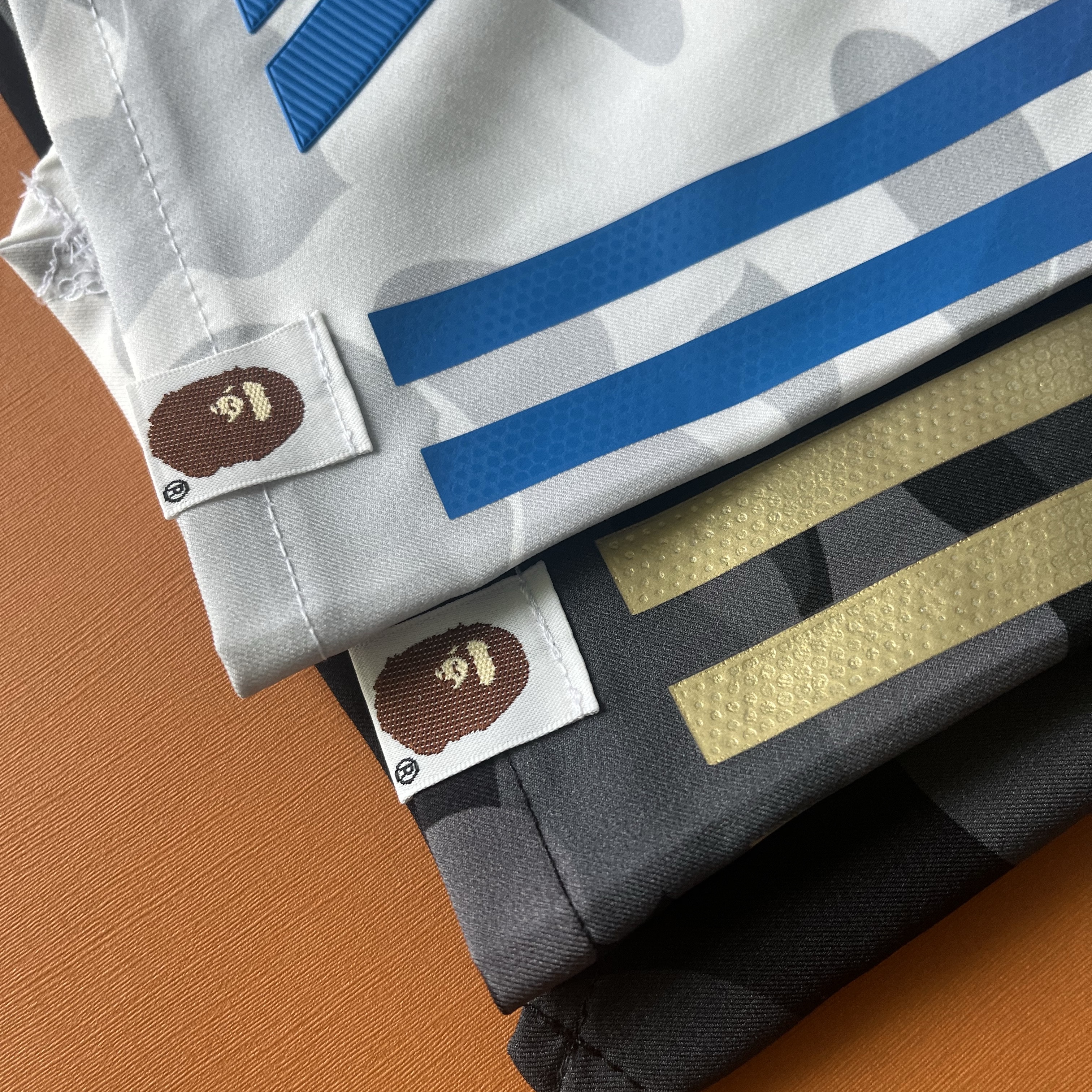 Adidas x BAPE FB Shorts White - KR Sizing 착용 스타일 - 3