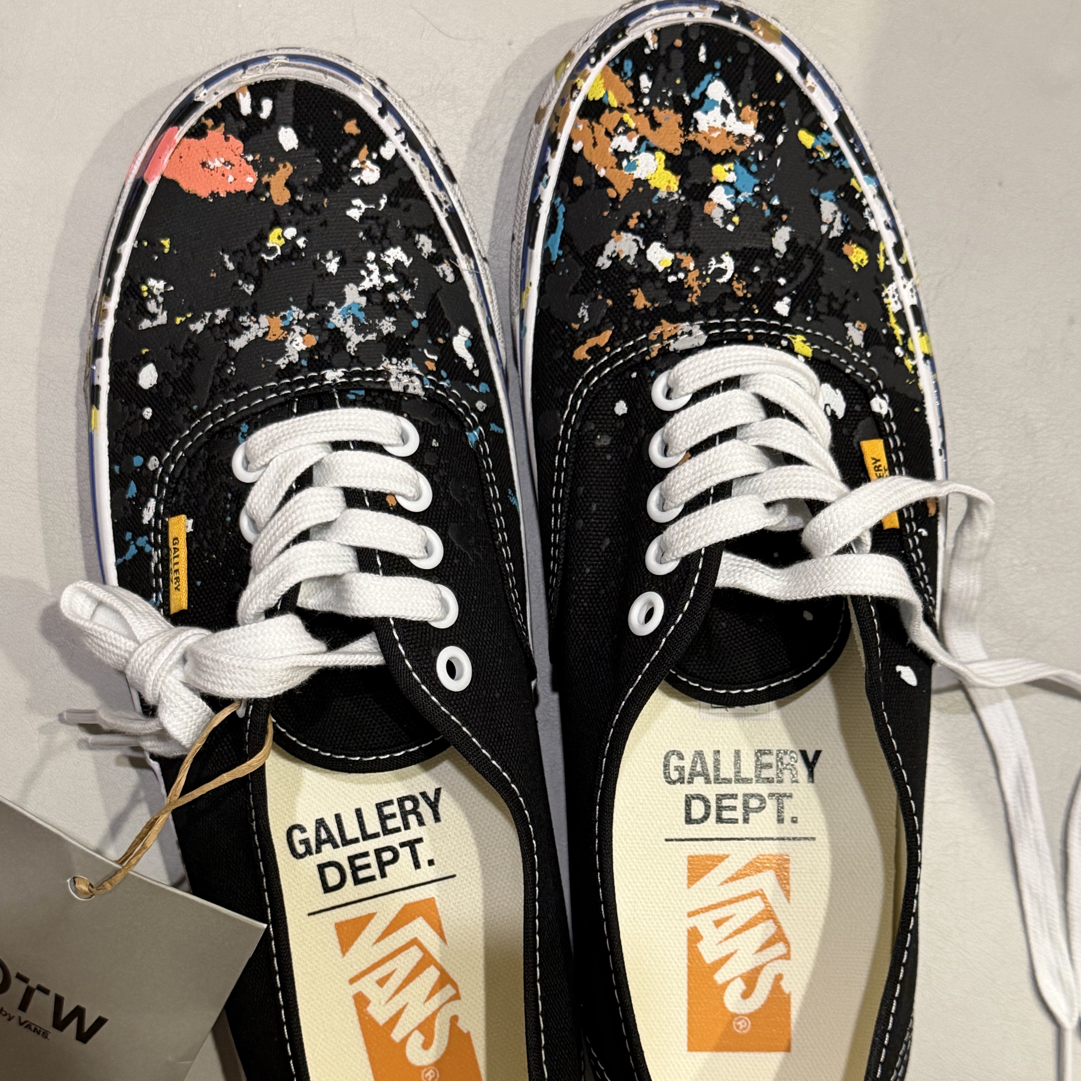Vans x Gallery Dept. OTW Authentic 44 Black 착용 스타일