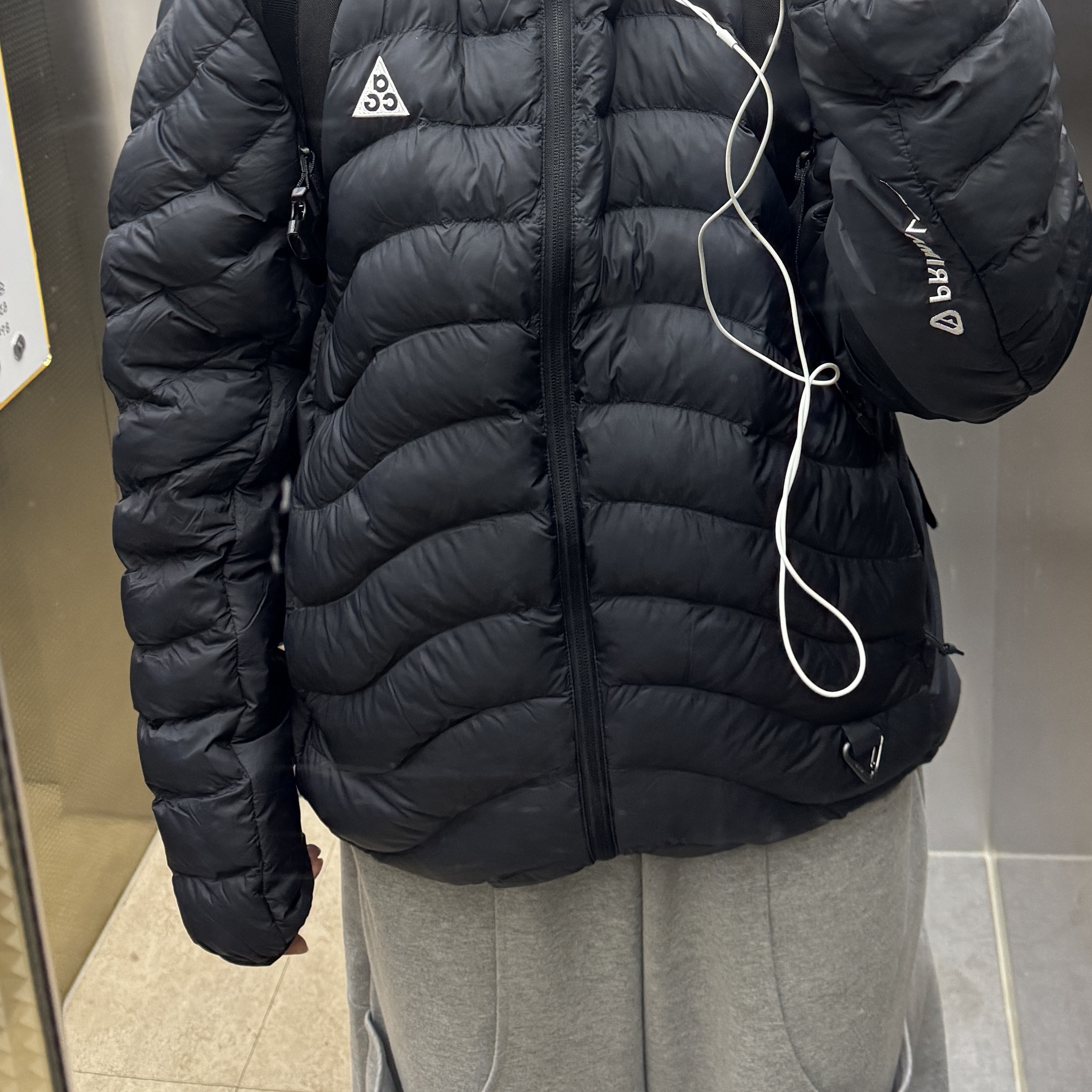 Nike ACG Lava Flow Therma-Fit ADV Jacket Black Summit White - Asia 착용 스타일 - 2
