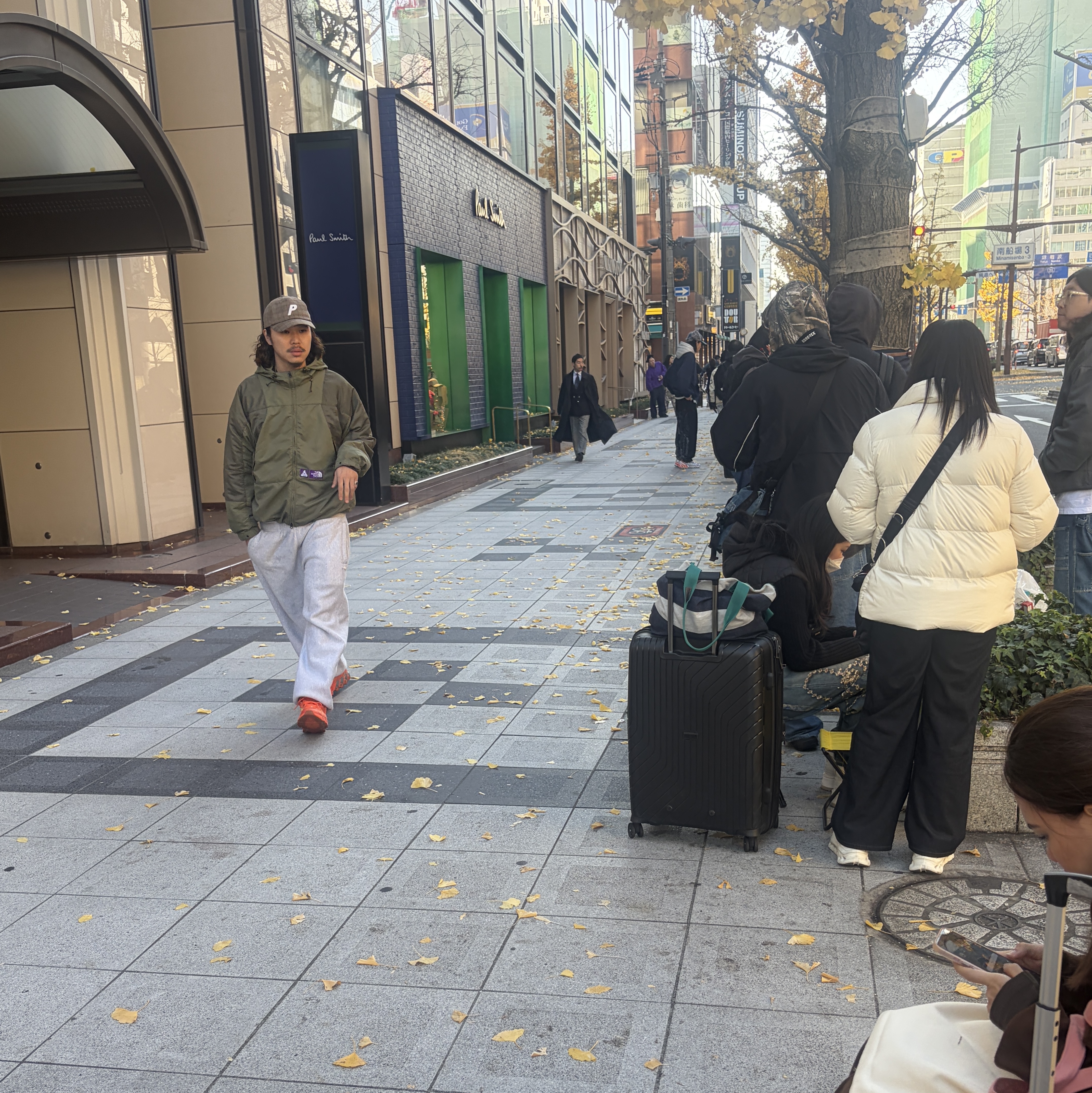 Palace x The North Face Purple Label Mountain Wind Parka Sage Green - 25FW 착용 스타일