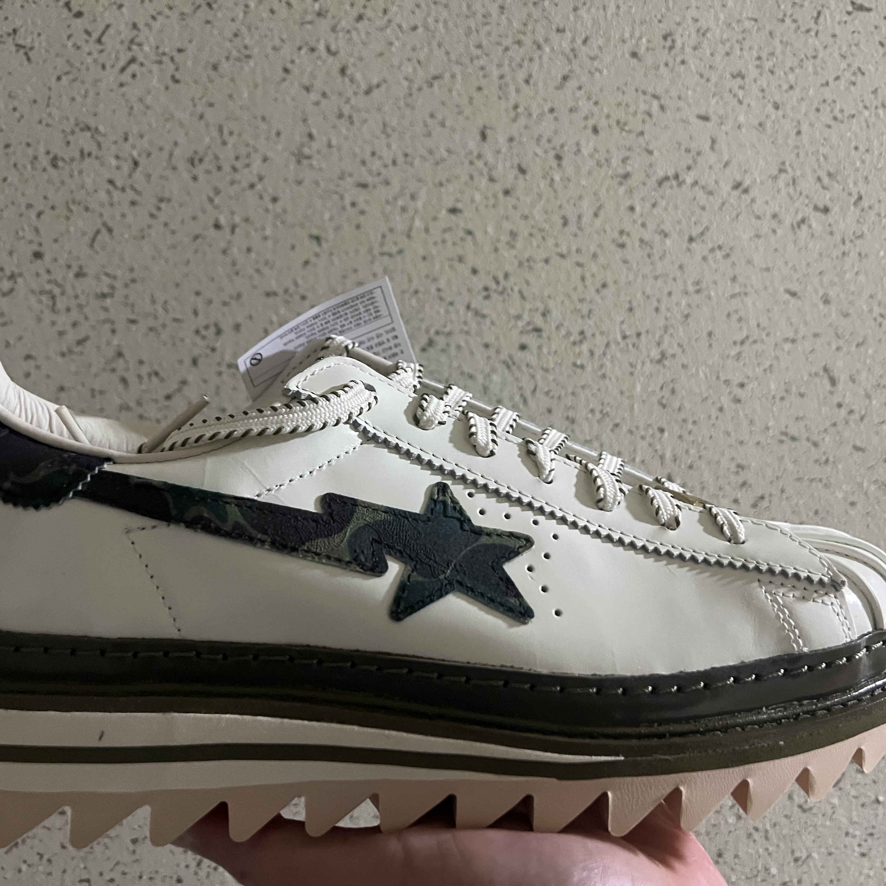 Adidas x BAPE x Edison Chen Clot Superstar Off White Branch 착용 스타일 - 1