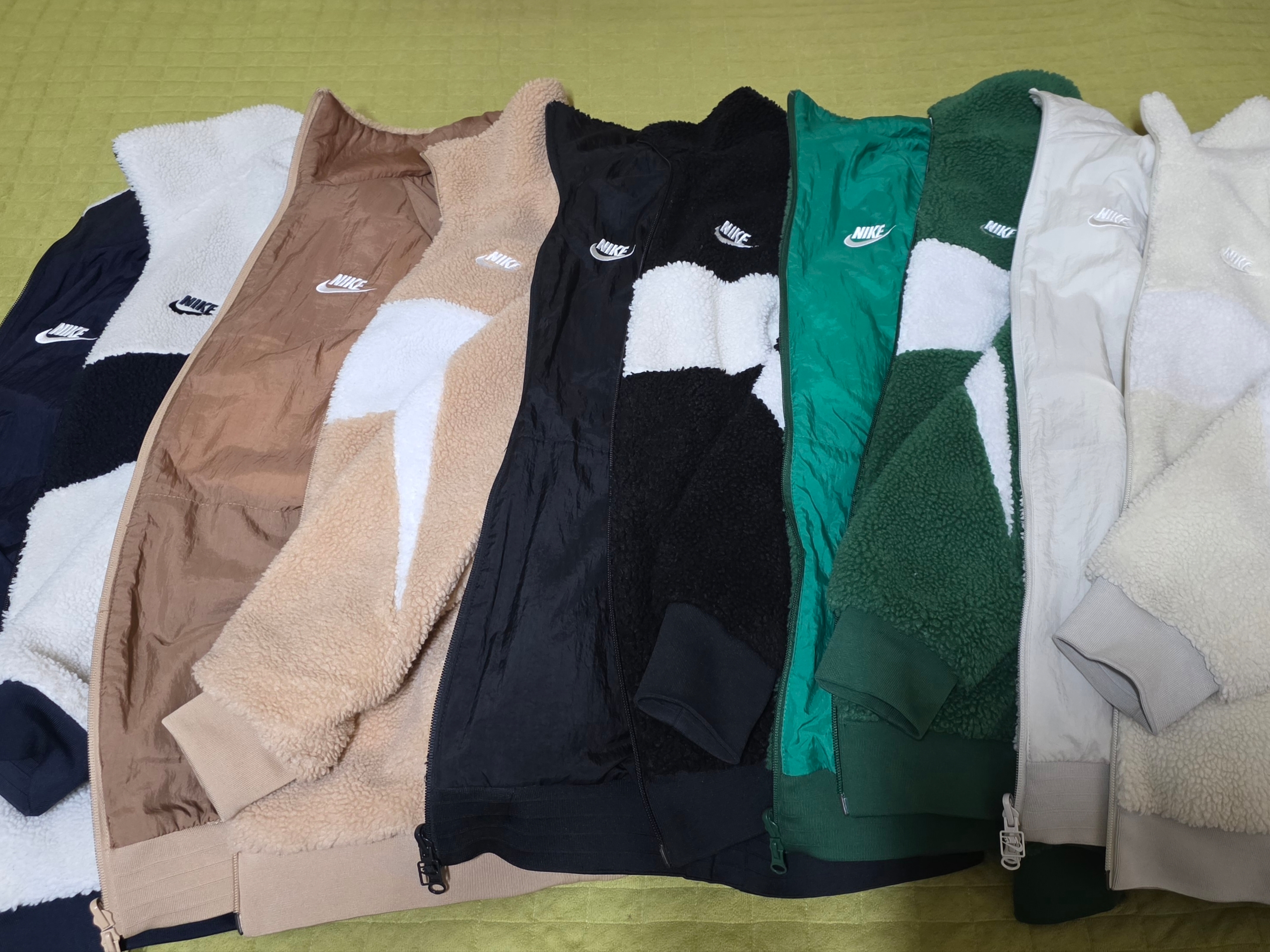 Nike Big Swoosh Full Zip Jacket Hemp White, Nike Big Swoosh Full Zip Jacket Black Sail 착용 스타일