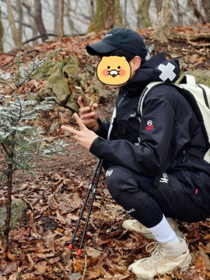 Supreme x The North Face Summit Series Rescue Mountain Pro Jacket Black - 22SS, Hoka Kaha Gore-Tex Tan 착용 스타일 - 1