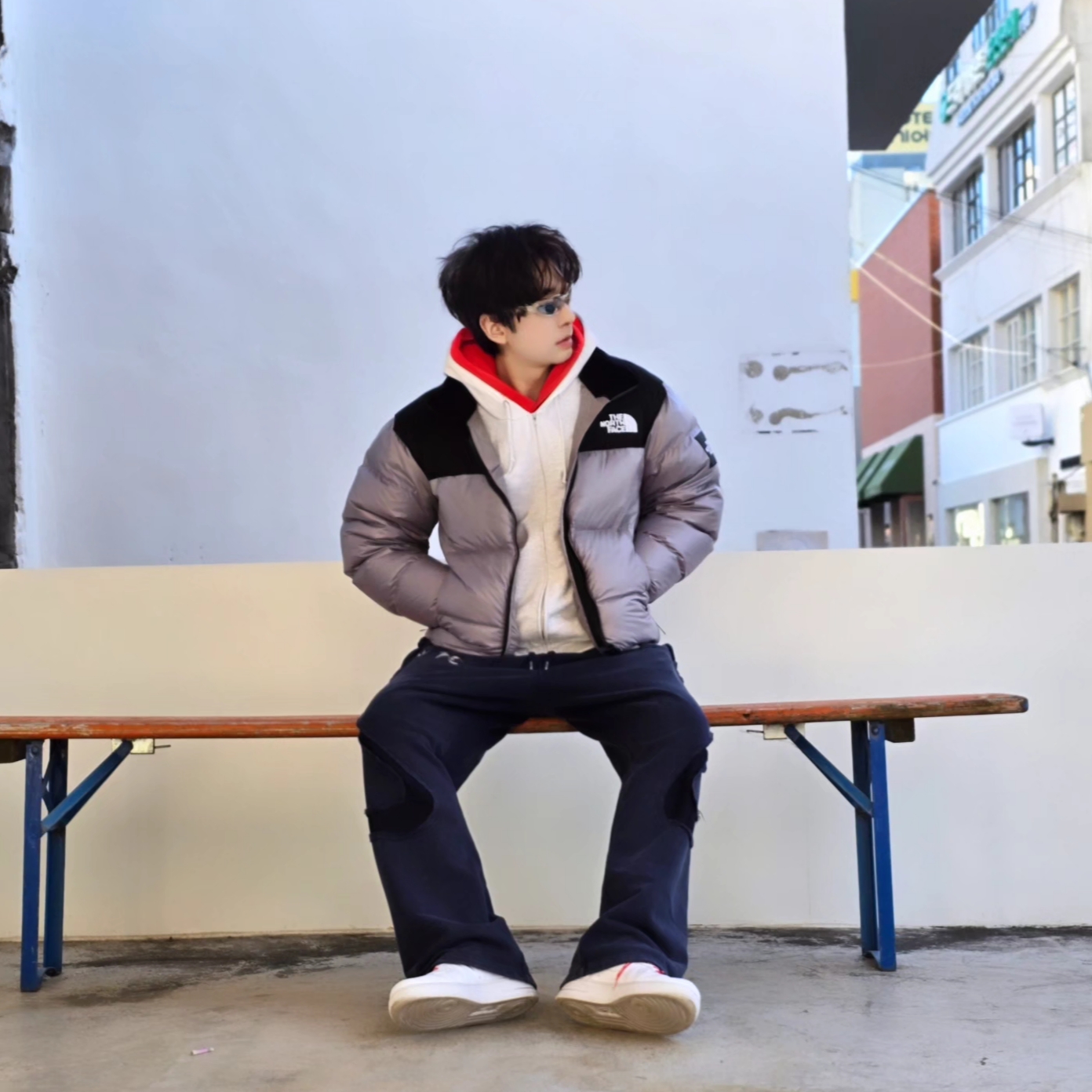 Stussy Stock DSM Ginza Zip Hoodie Ash Heather 2023, The North Face White Label Novelty Nuptse Down Jacket Heather Gray 착용 스타일 - 2