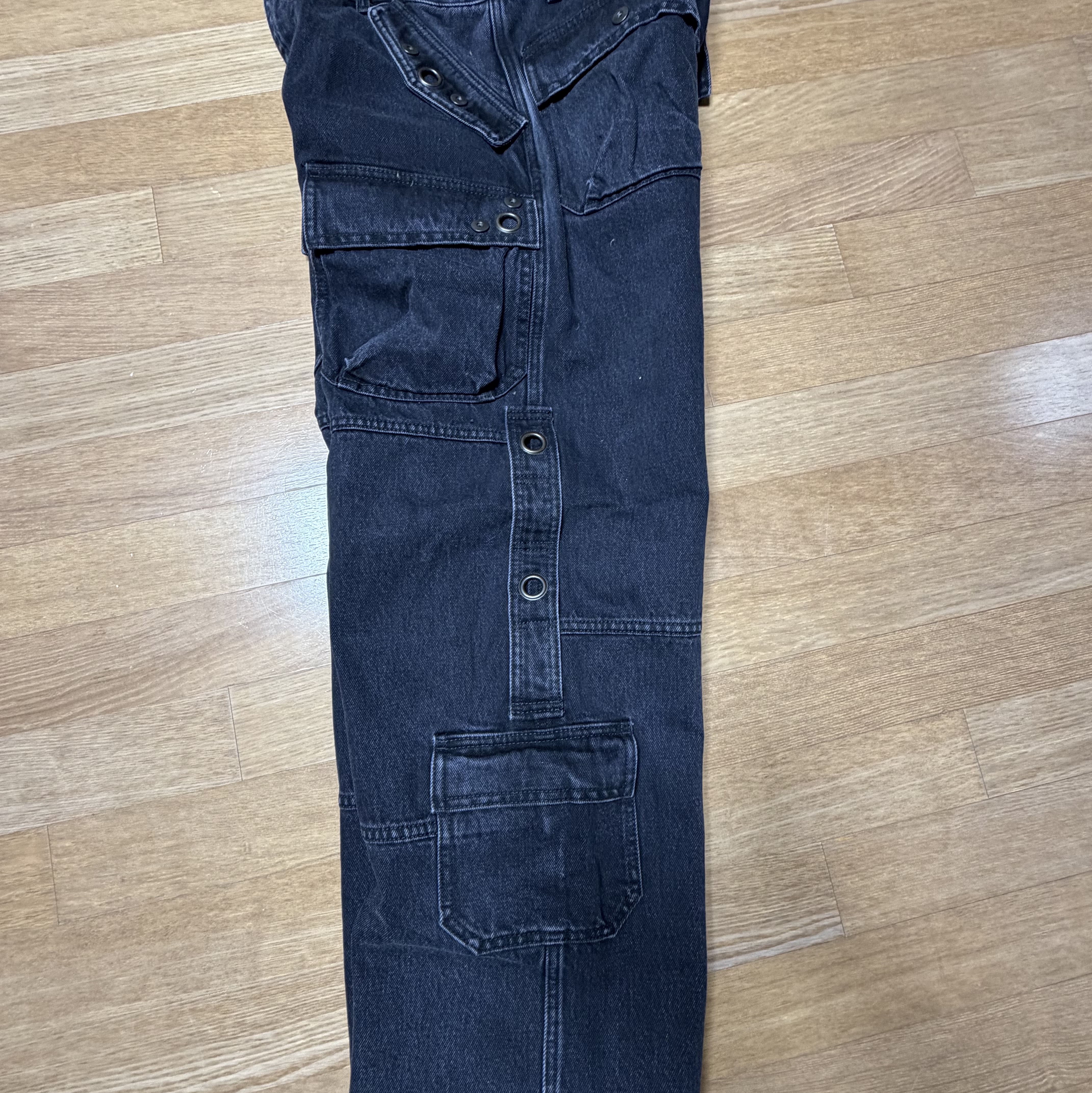 Supreme x Y's by Yohji Yamamoto Denim Utility Pants Washed Black - 25FW 착용 스타일 - 9