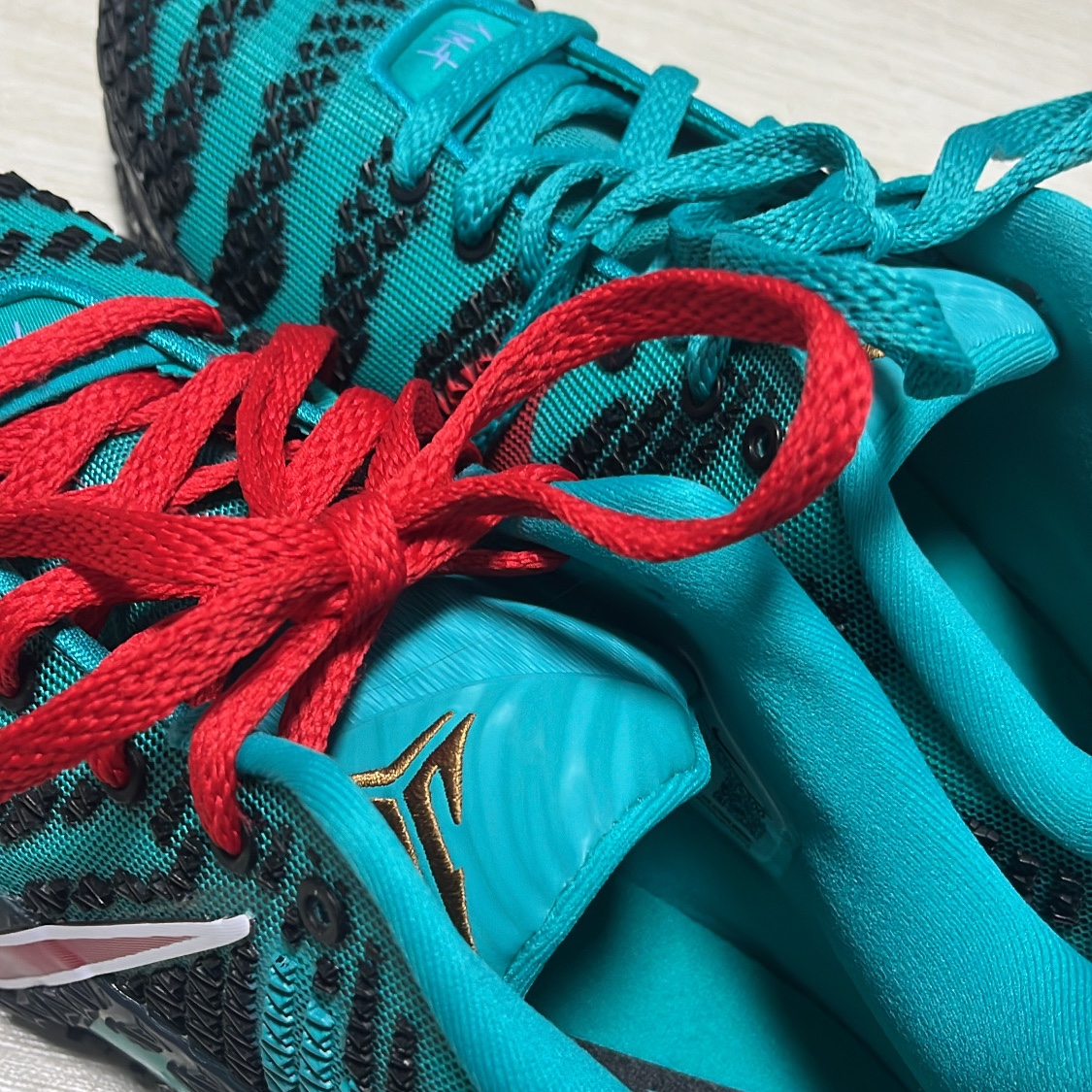 Nike Ja 3 EP Scratch 3.0 Turbo Green Black 착용 스타일 - 1