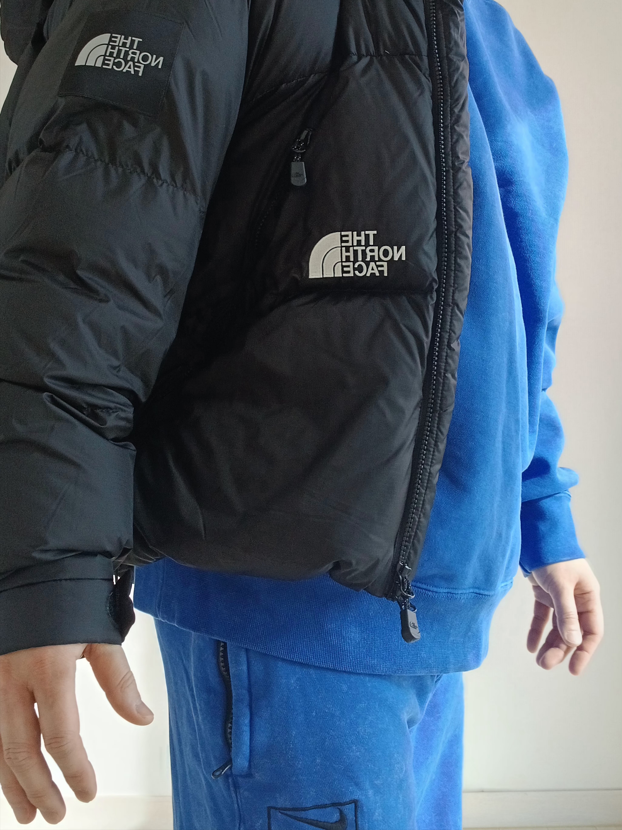 Nike x Stussy NRG Acid Washed Fleece Pants Game Royal (DR4025-480), Nike x Stussy NRG Acid Washed Crewneck Game Royal (DR4024-480) 착용 스타일 - 1