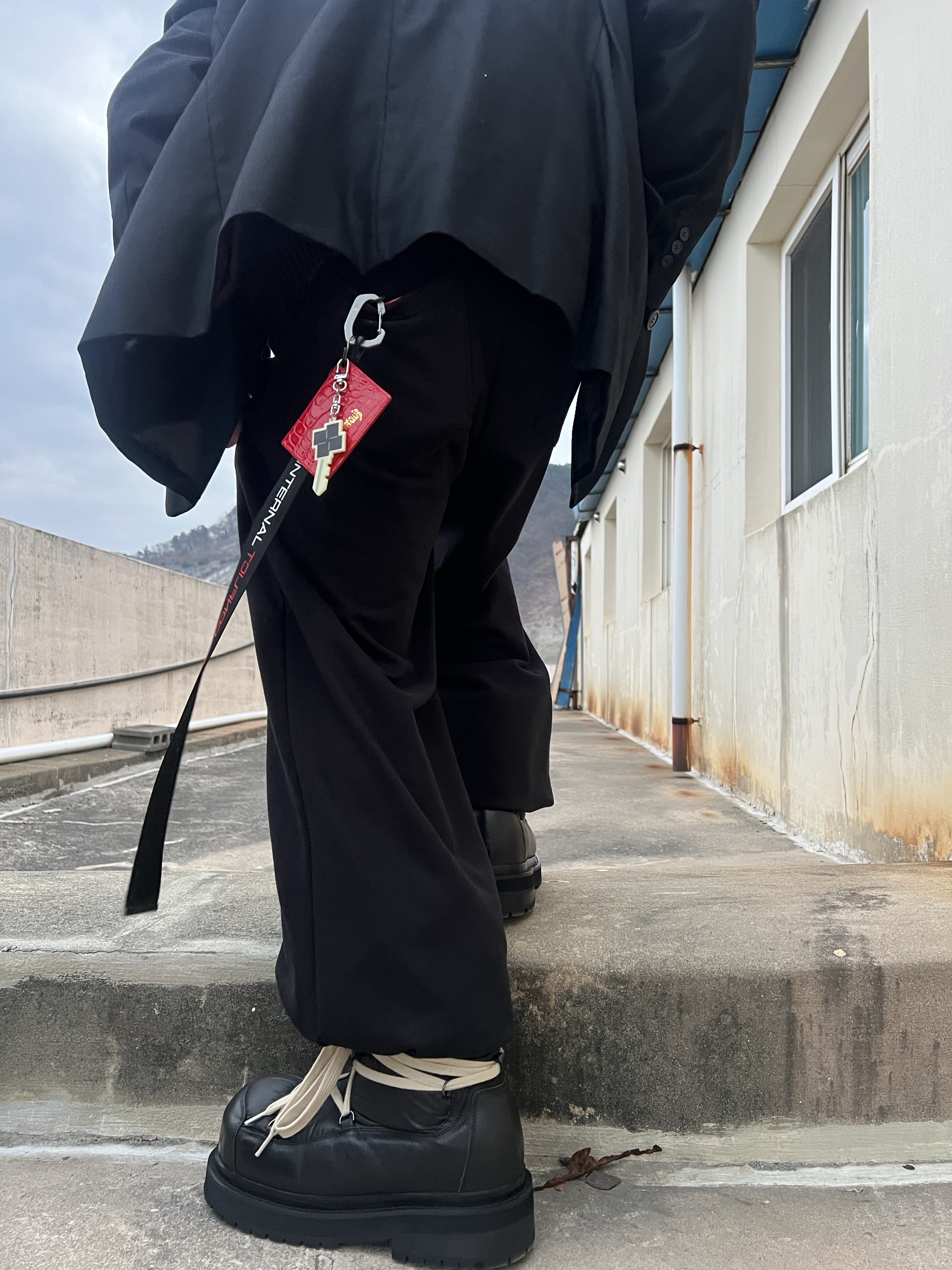 Civision by CSC Star Logo Jogger Pants Black, [KREAM 단독] Civision by CSC Dark Vision Blazer Black 착용 스타일 - 6