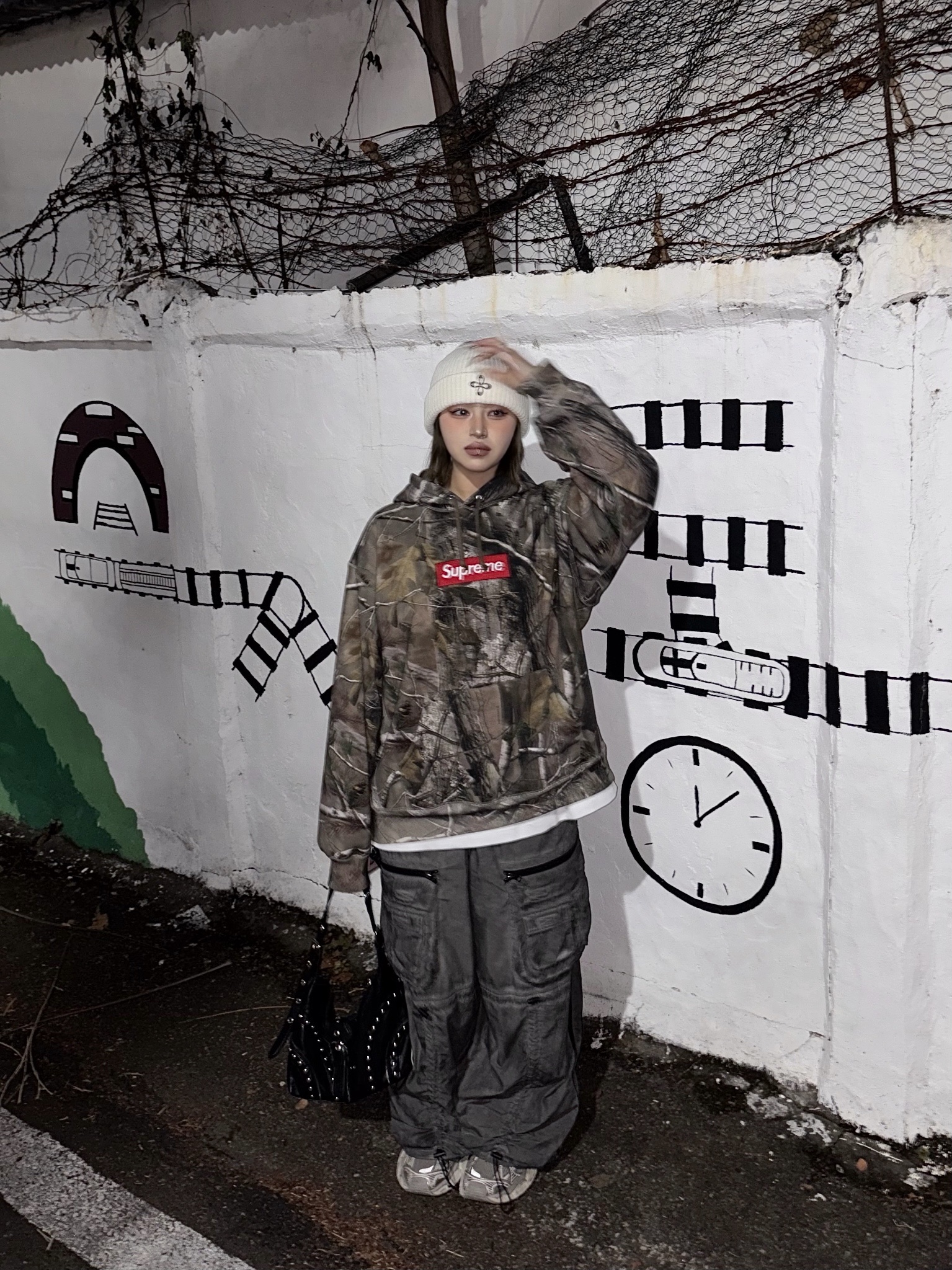 Supreme Box Logo Hooded Sweatshirt Realtree AP Camo - 25FW 착용 스타일 - 1