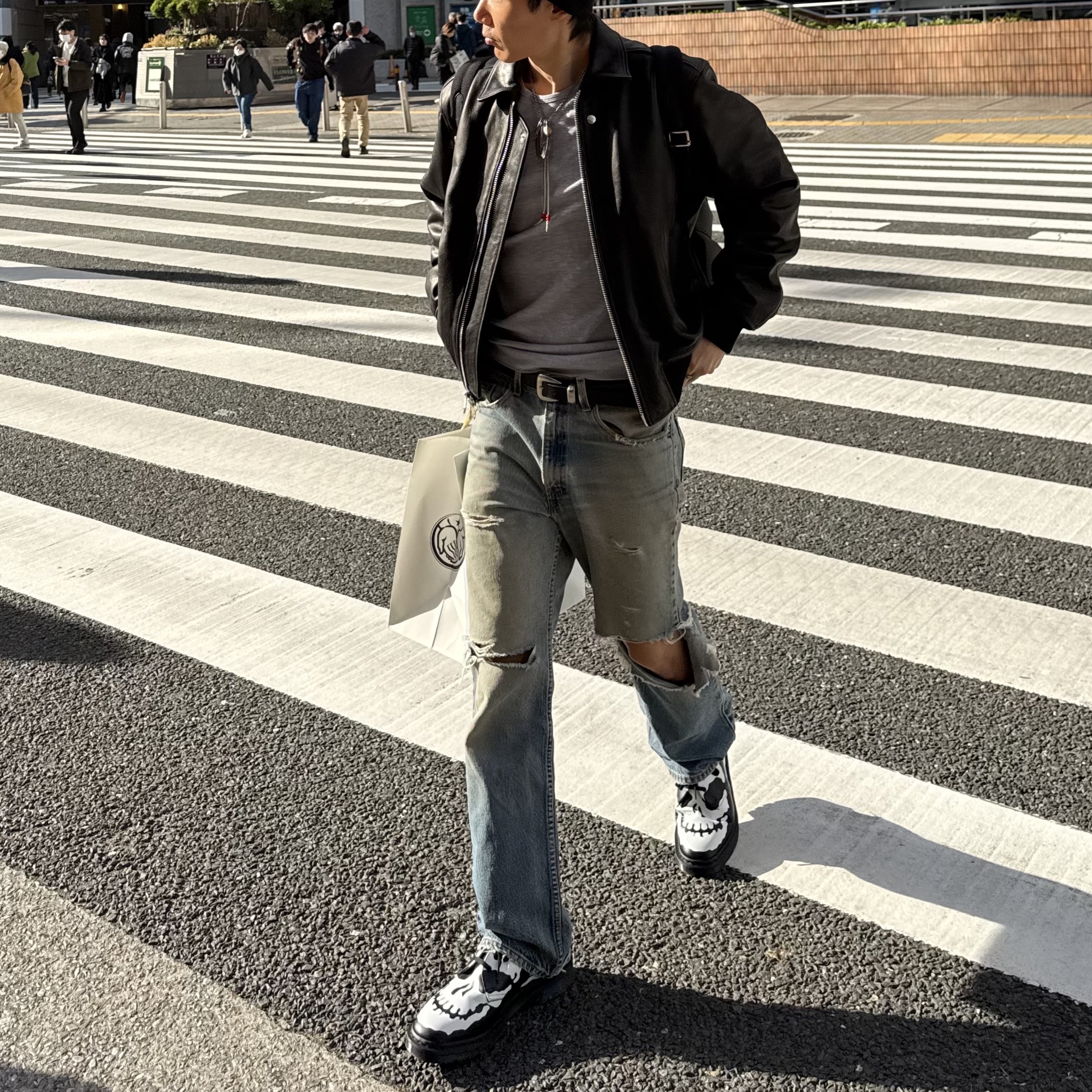 Dr. Martens x Supreme 1461 3-Eye Shoe Black - 25FW 착용 스타일 - 1