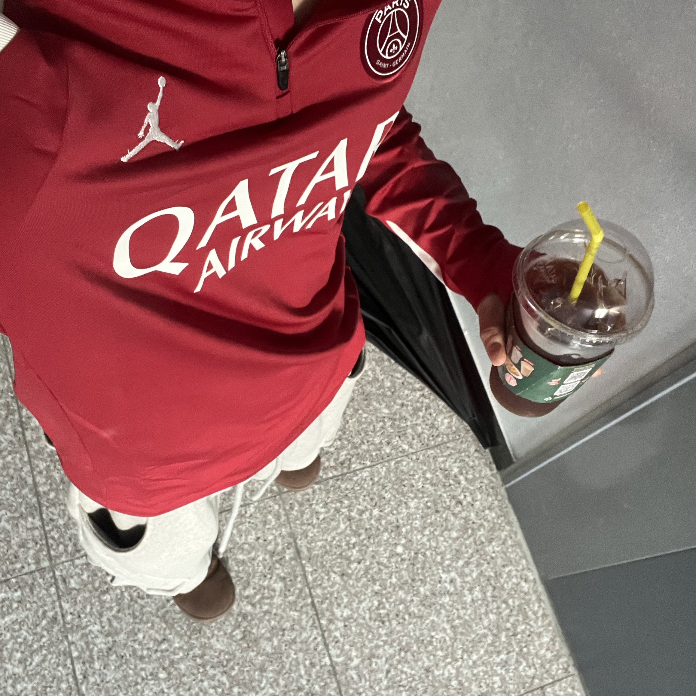 Jordan x Paris Saint-Germain Dri-Fit Strike Fourth Drill Top Wings Jordan Red Phantom (Non Marking Ver.) 착용 스타일
