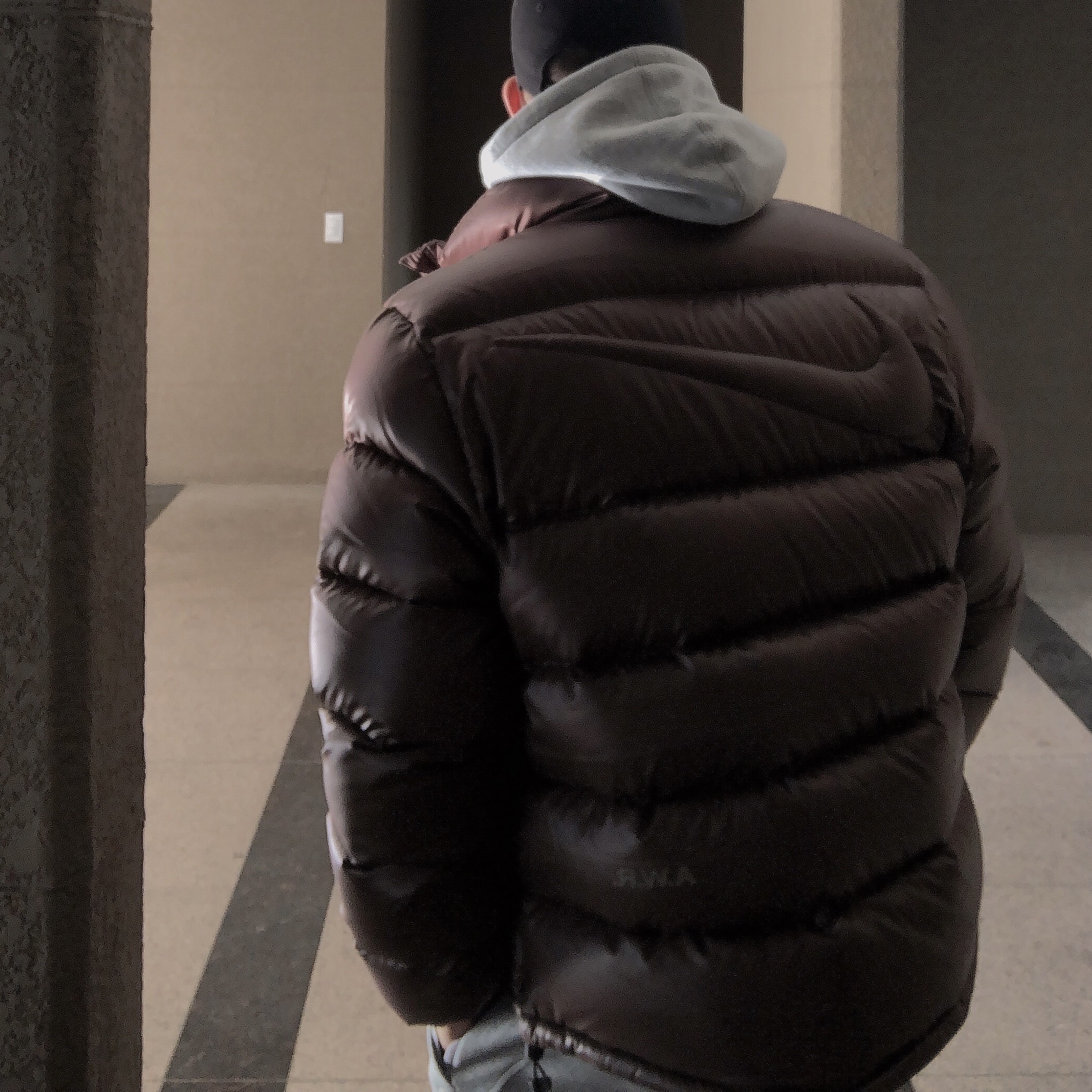 Nike x Drake Nocta Sunset Puffer Jacket Baroque Brown Olive Grey - Asia 착용 스타일
