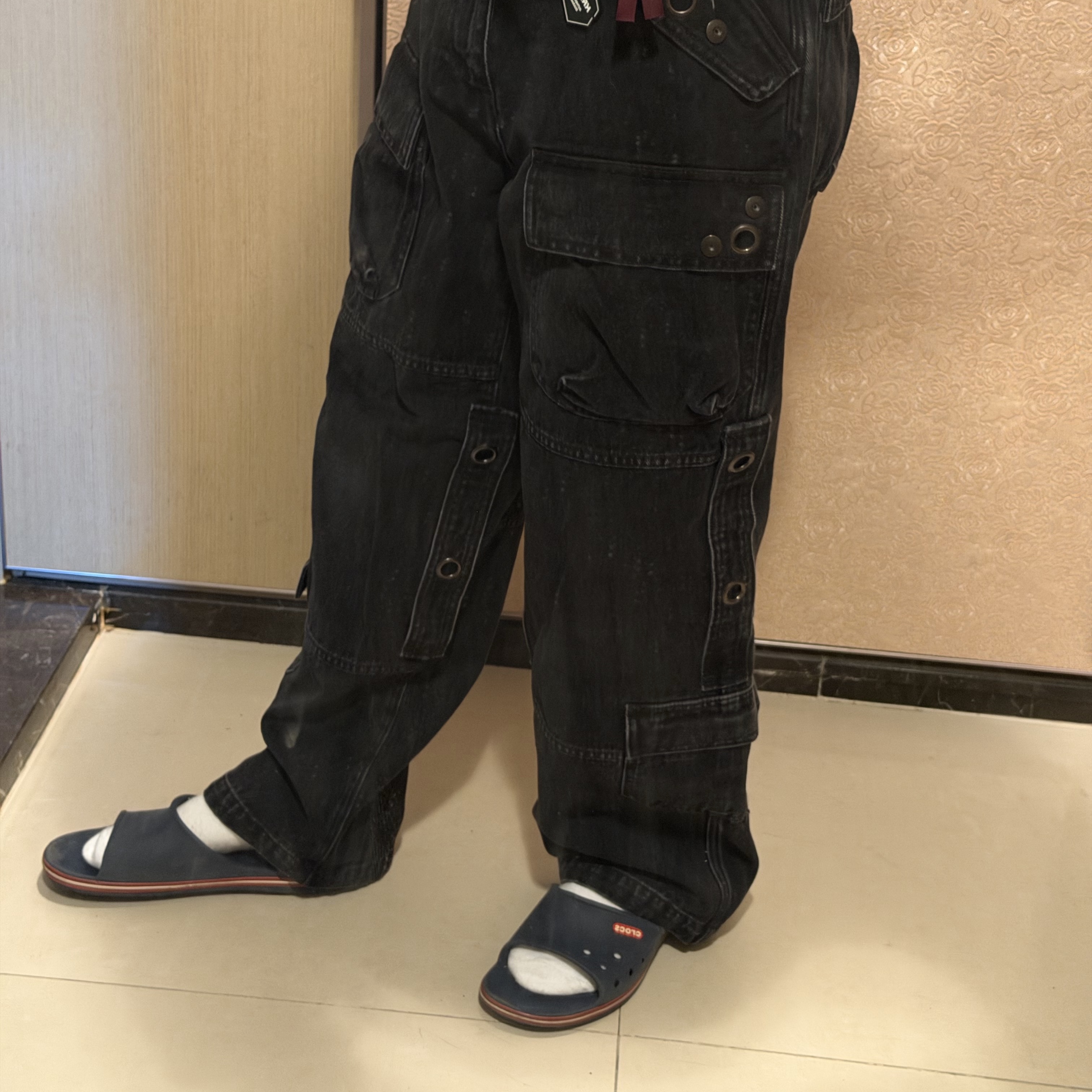 Supreme x Y's by Yohji Yamamoto Denim Utility Pants Washed Black - 25FW 착용 스타일 - 2
