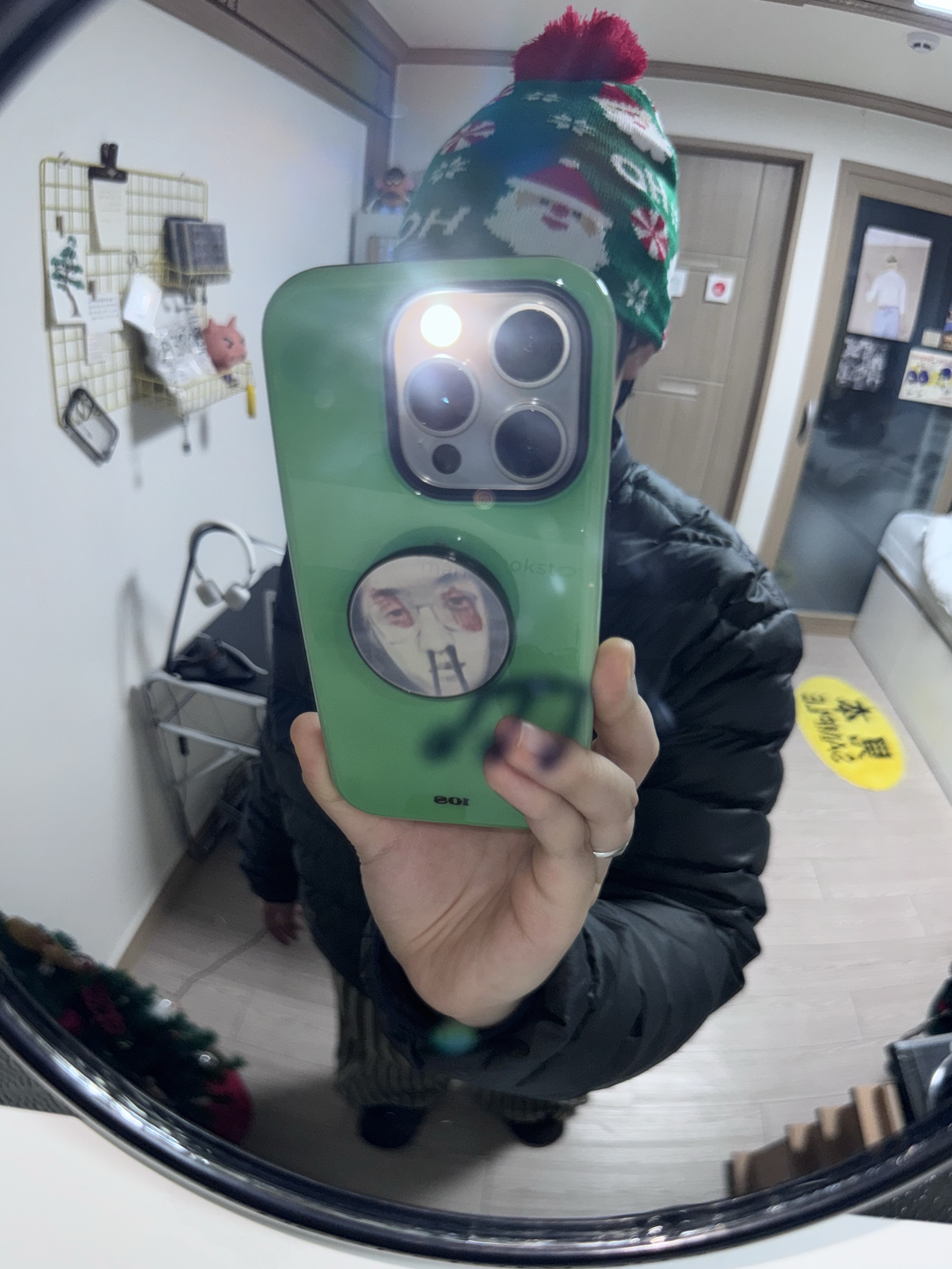 Supreme Micro Down Half Zip Hooded Pullover Olive - 23FW 착용 스타일 - 1