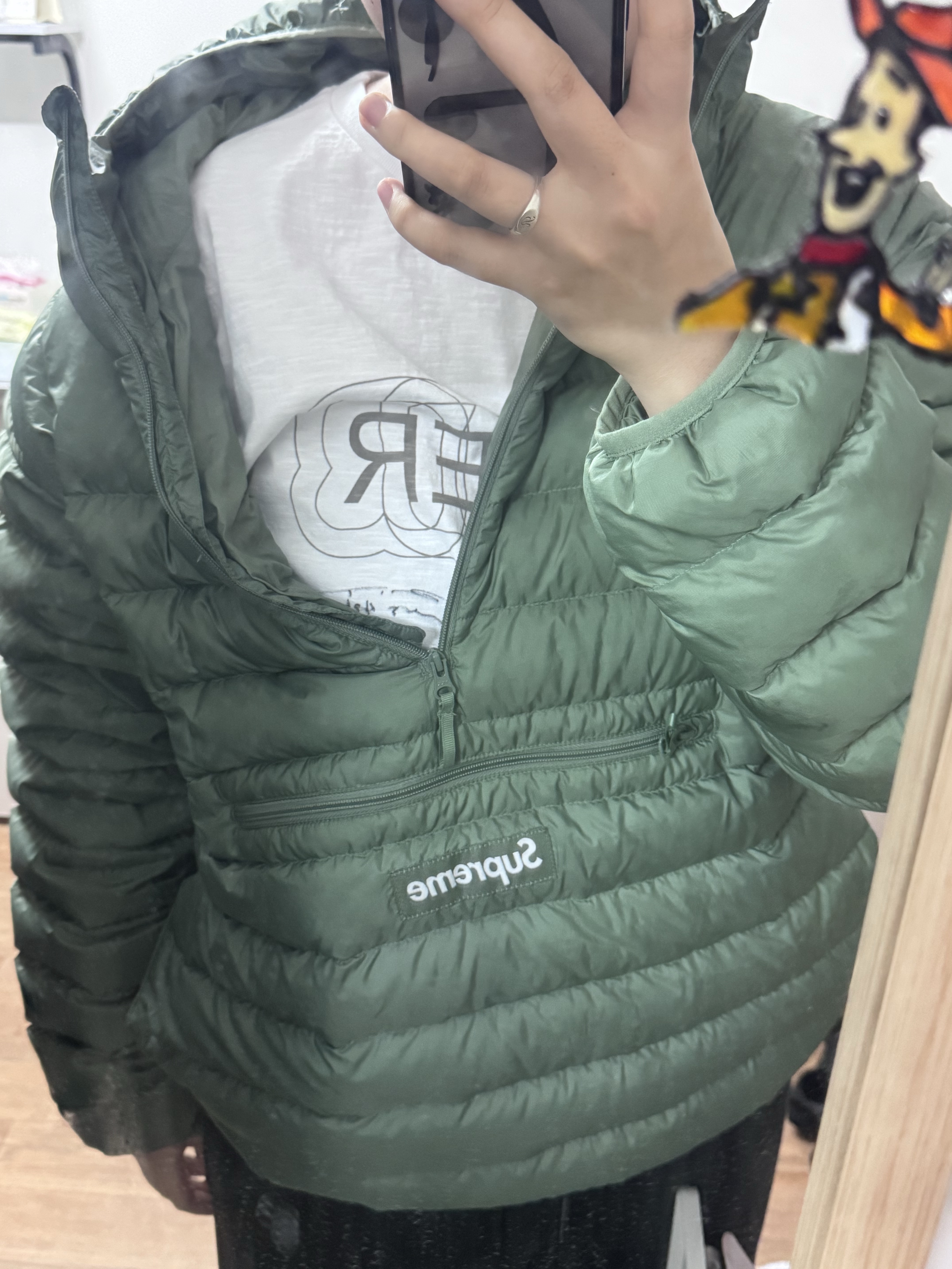 Supreme Micro Down Half Zip Hooded Pullover Olive - 23FW 착용 스타일 - 2