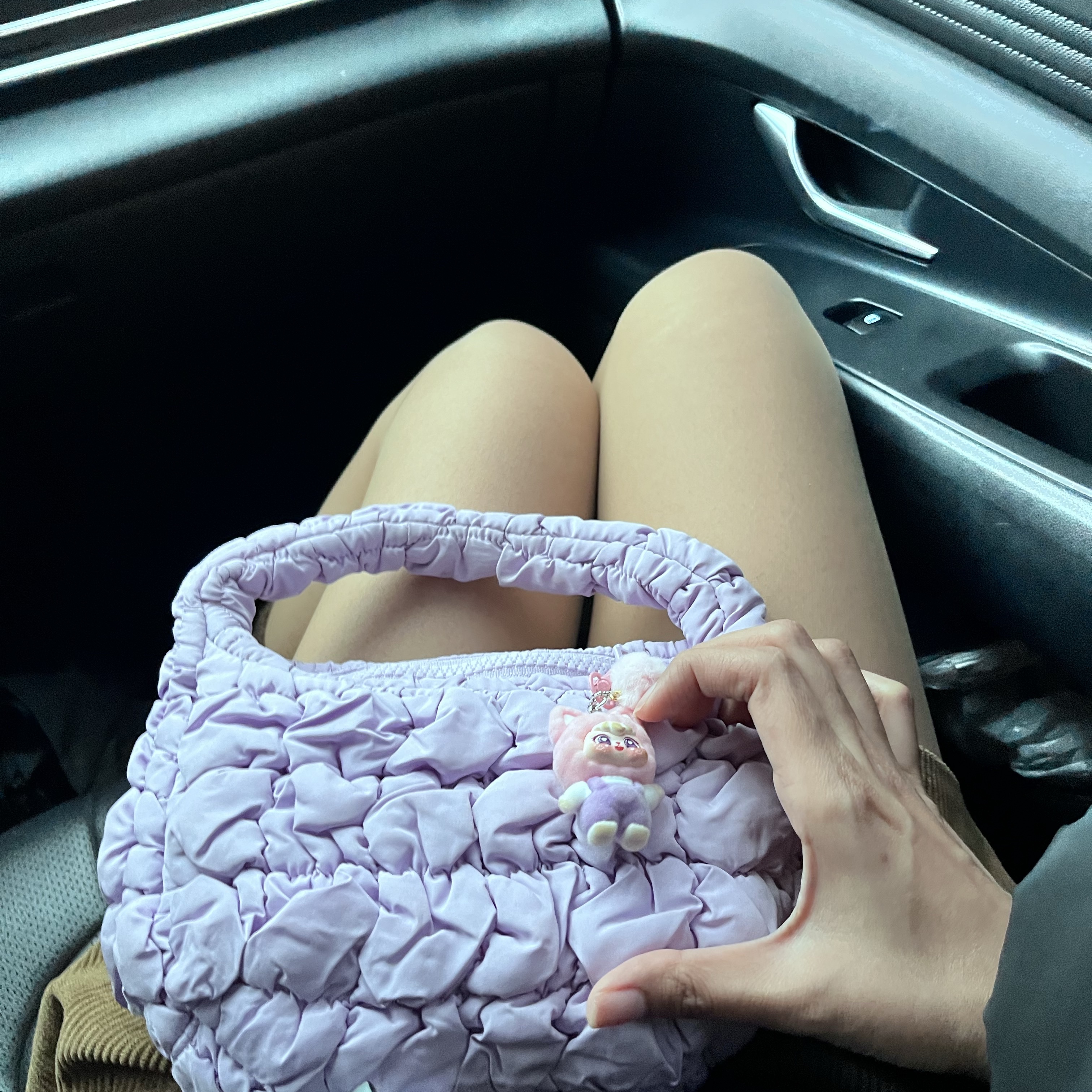 COS Quilted Micro Bag Purple 착용 스타일