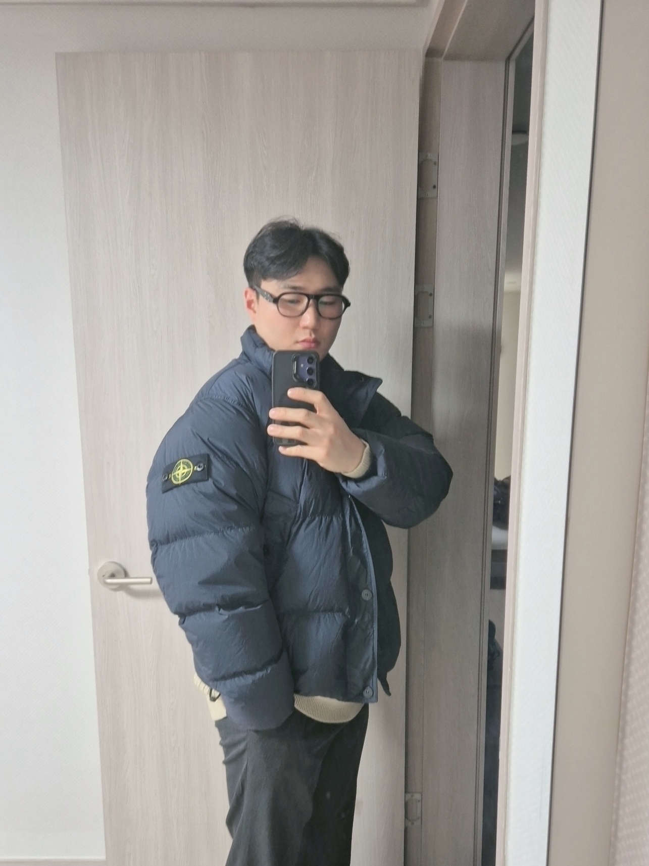 Stone Island 4100010 Crinkle Reps NY Recycled Nylon Down Jacket with Wind Resistant Navy Blue - 25FW, Gentle Monster x Maison Margiela MM113 Black Clear 착용 스타일 - 2