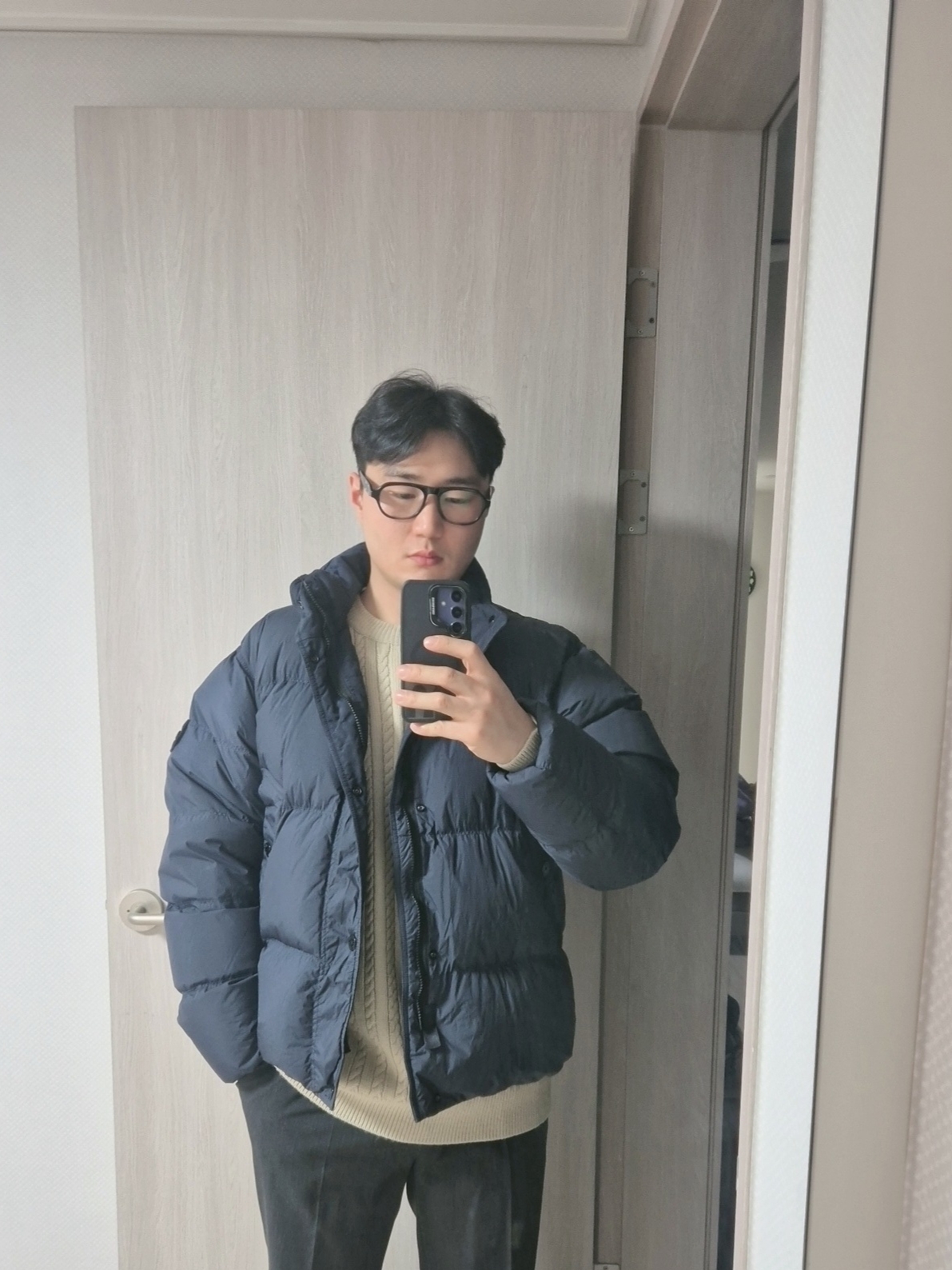 Stone Island 4100010 Crinkle Reps NY Recycled Nylon Down Jacket with Wind Resistant Navy Blue - 25FW, Gentle Monster x Maison Margiela MM113 Black Clear 착용 스타일 - 1