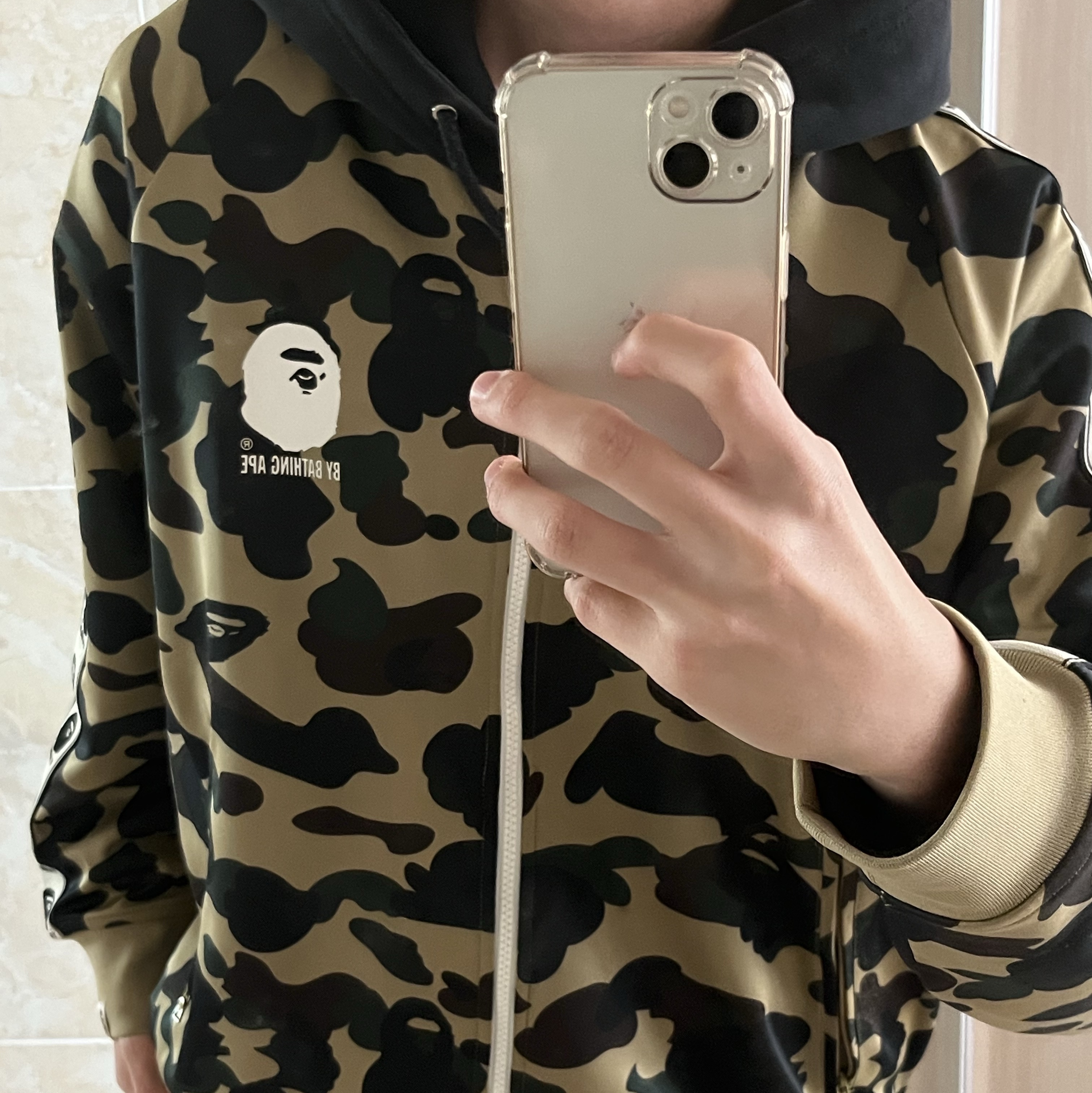 BAPE 1st Camo Relaxed Fit Track Jacket Yellow 착용 스타일