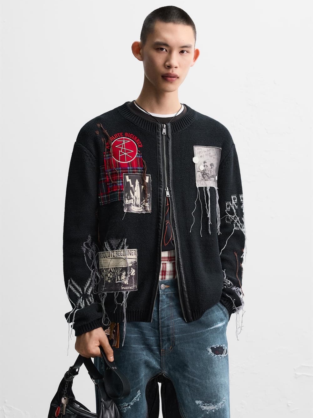 Zara x Andersson Bell Jacquard Patch Cardigan Black 착용 스타일 - 7