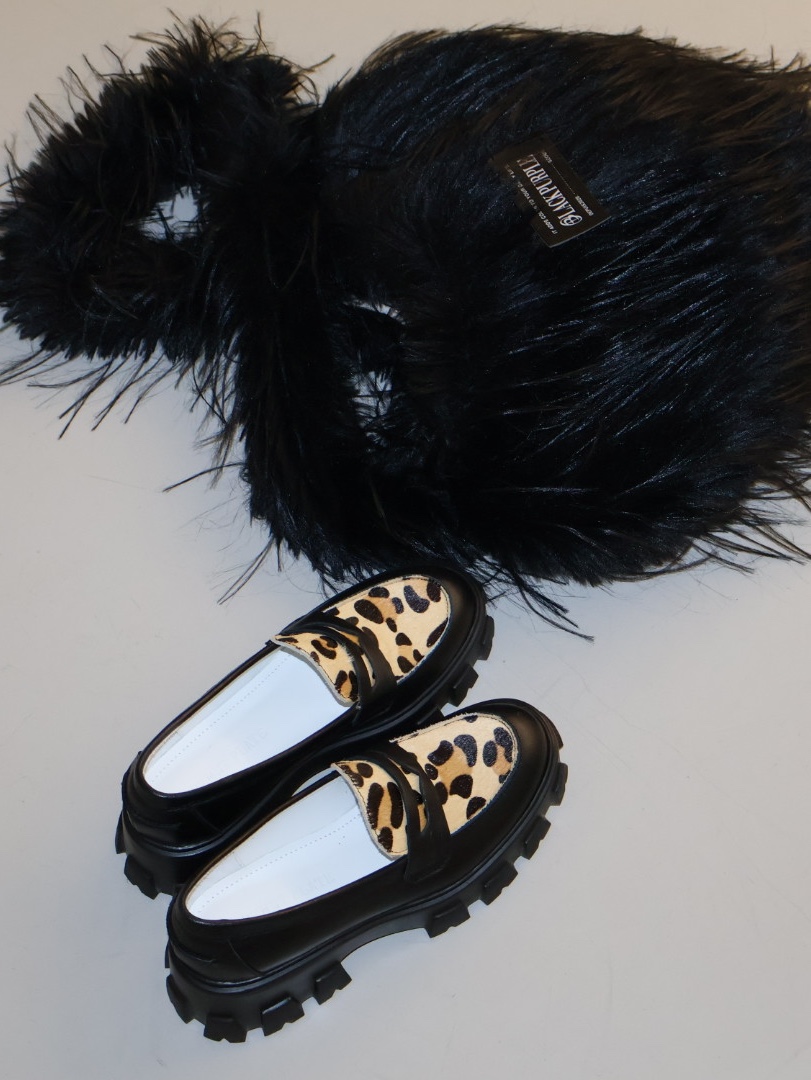 PENNY PLATE Women Loafer Leopard High 착용 스타일