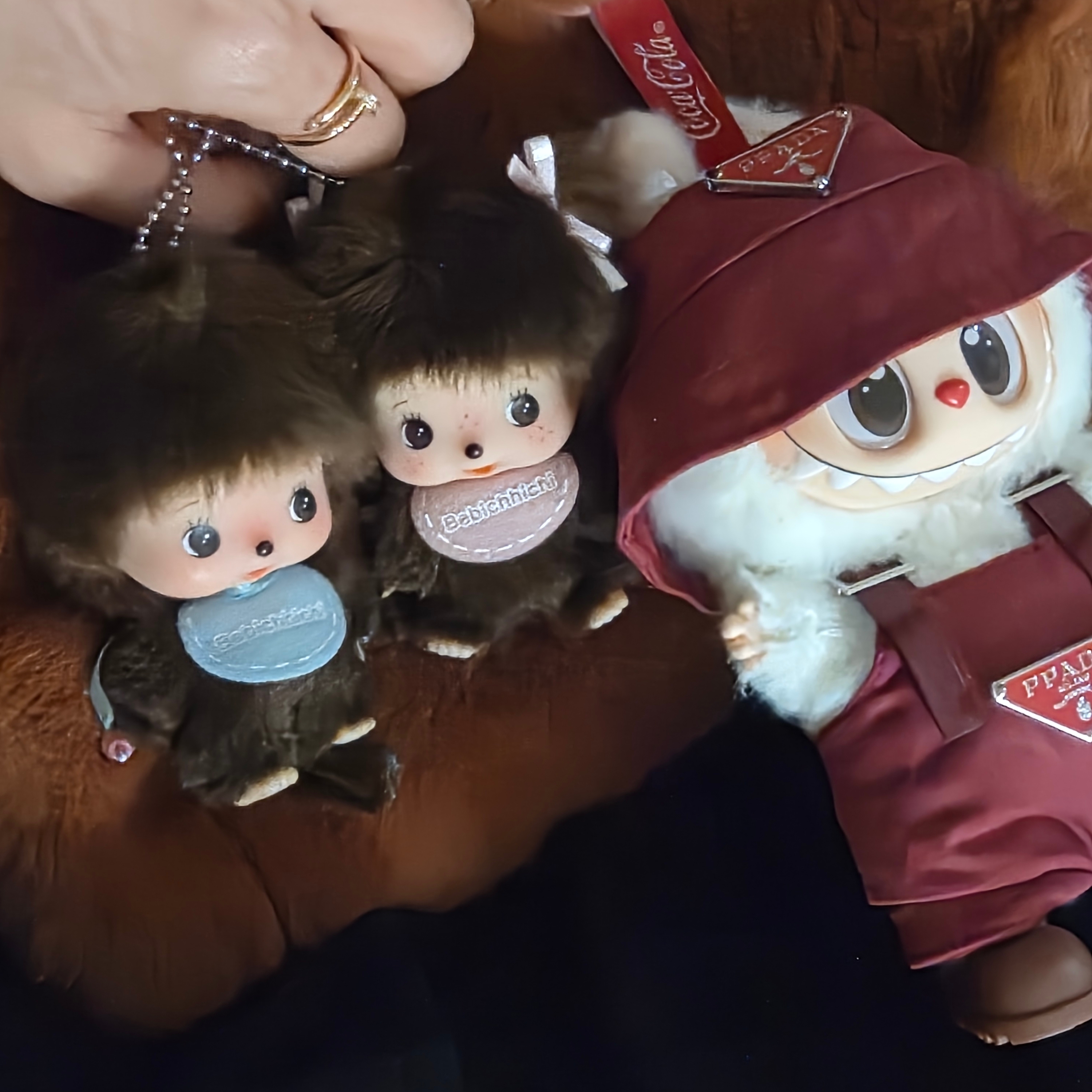 (W) UGG Bea Mary Jane Black, Monchhichi big Head Bebichhichi SS Keychain Girl 착용 스타일 - 4