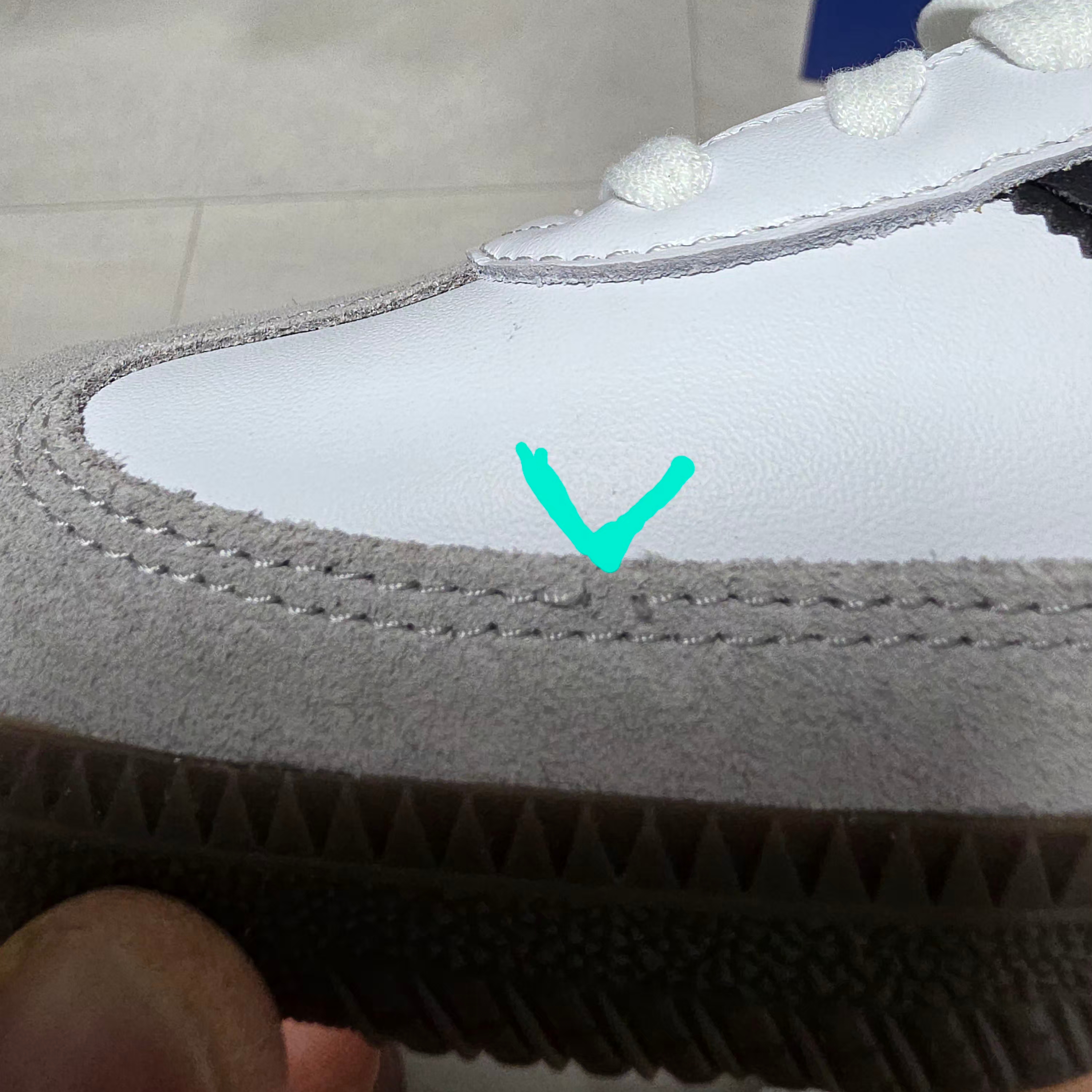 Adidas Samba OG Cloud White 착용 스타일 - 3