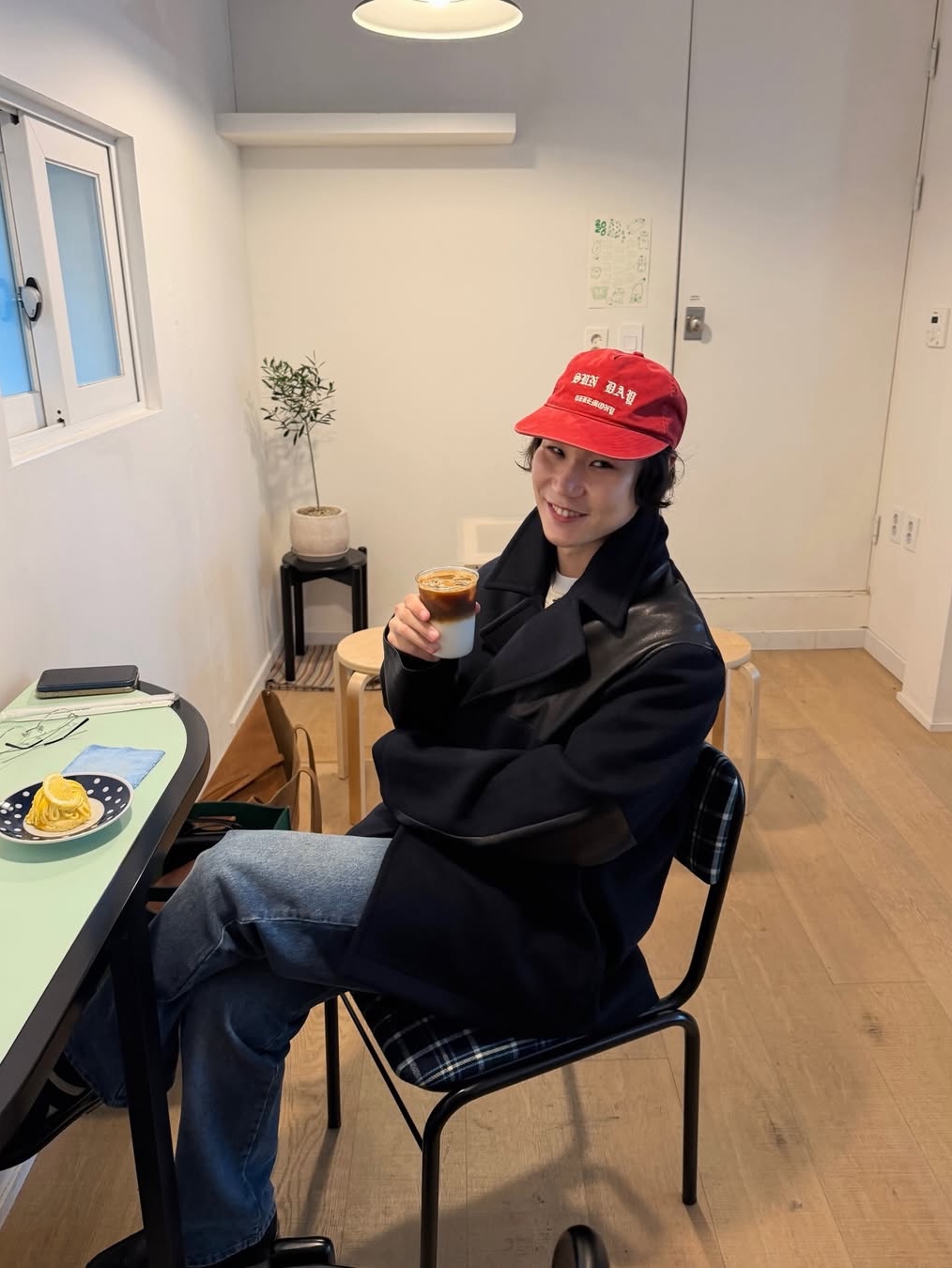 Sunday Ceremony Vintage Washed 5 Panel Cotton Cap - Red 착용 스타일 - 1