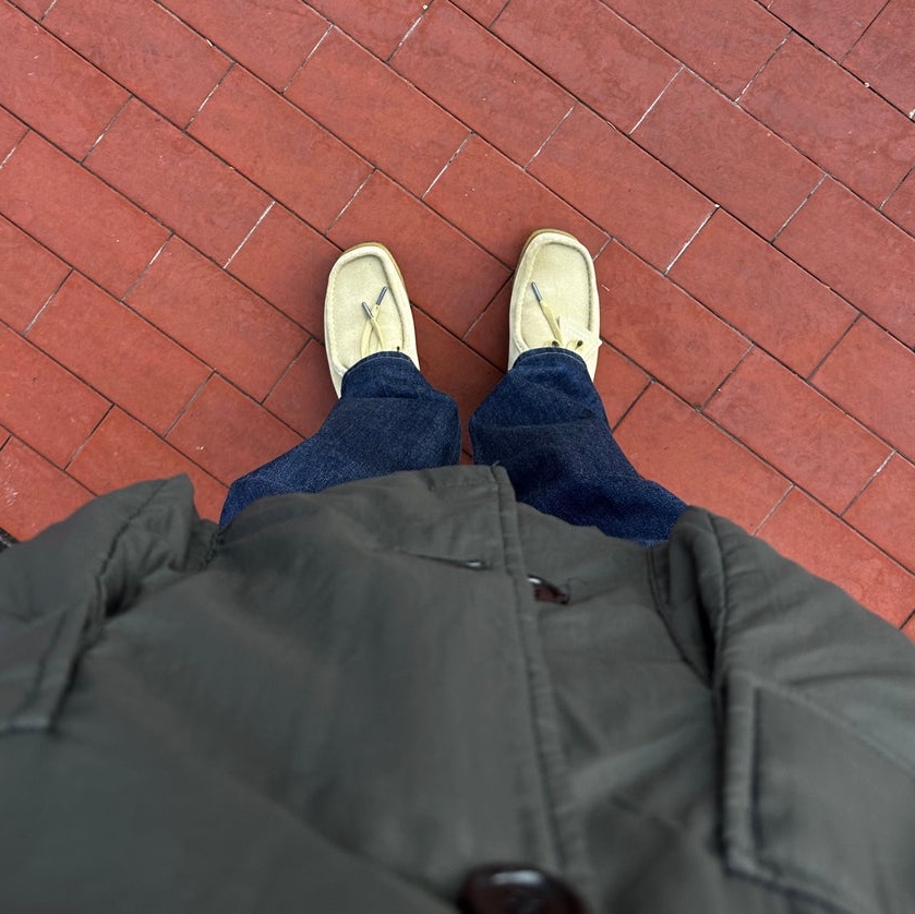 Clarks Wallabee Maple Suede 착용 스타일