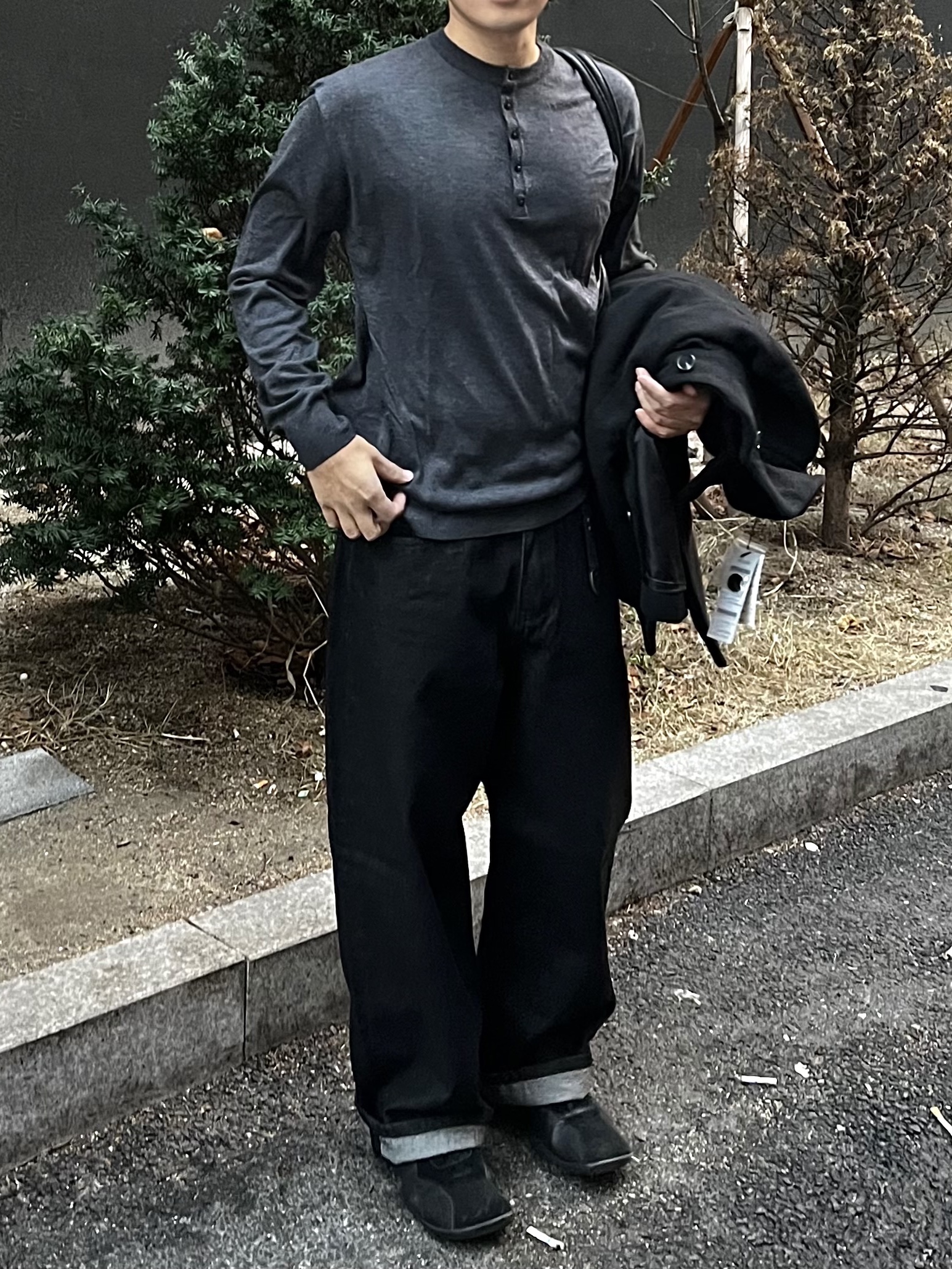 noun Wide Denim Pants Black, Pemont Square Black 착용 스타일 - 2