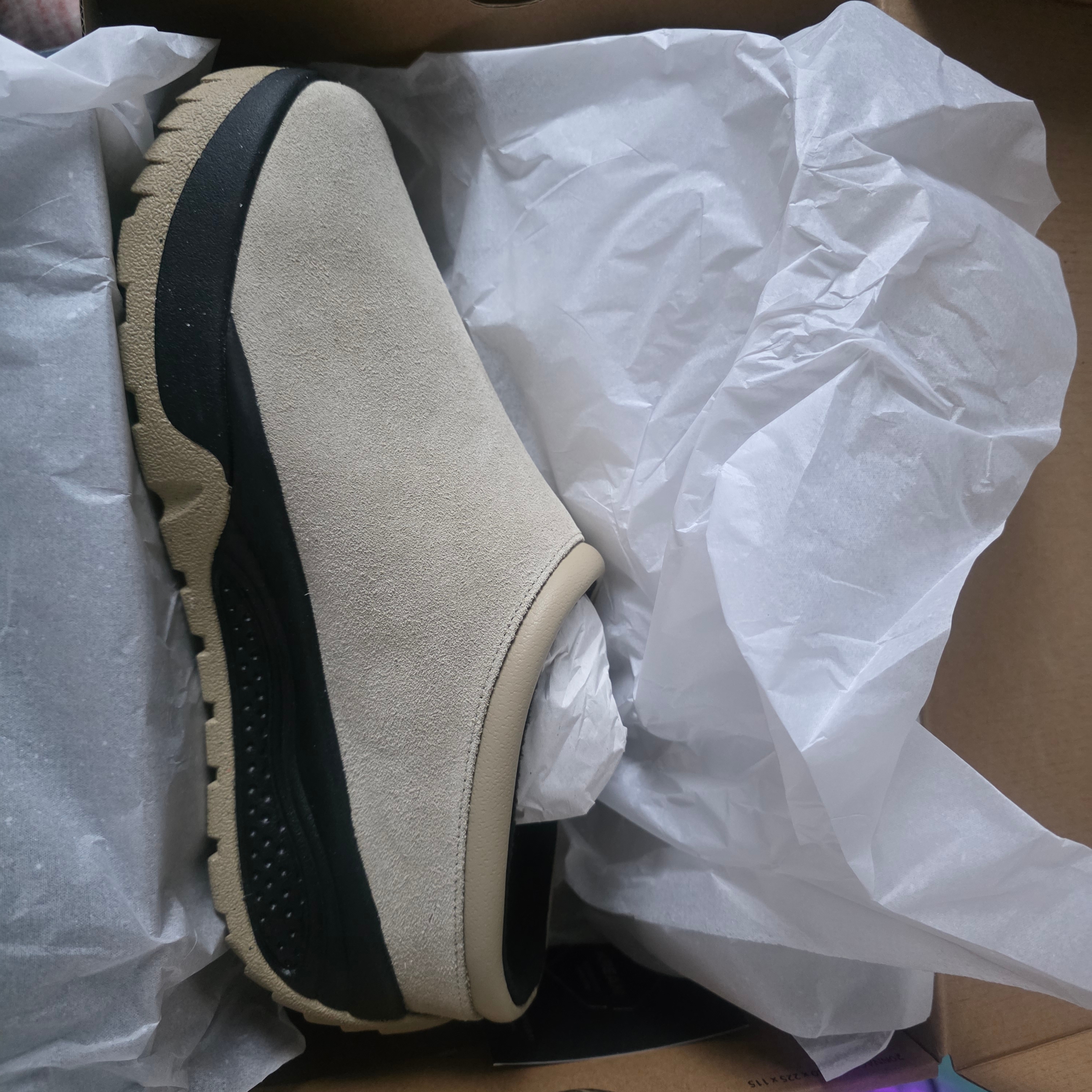 Nike ACG Rufus Limestone and Black 착용 스타일 - 3