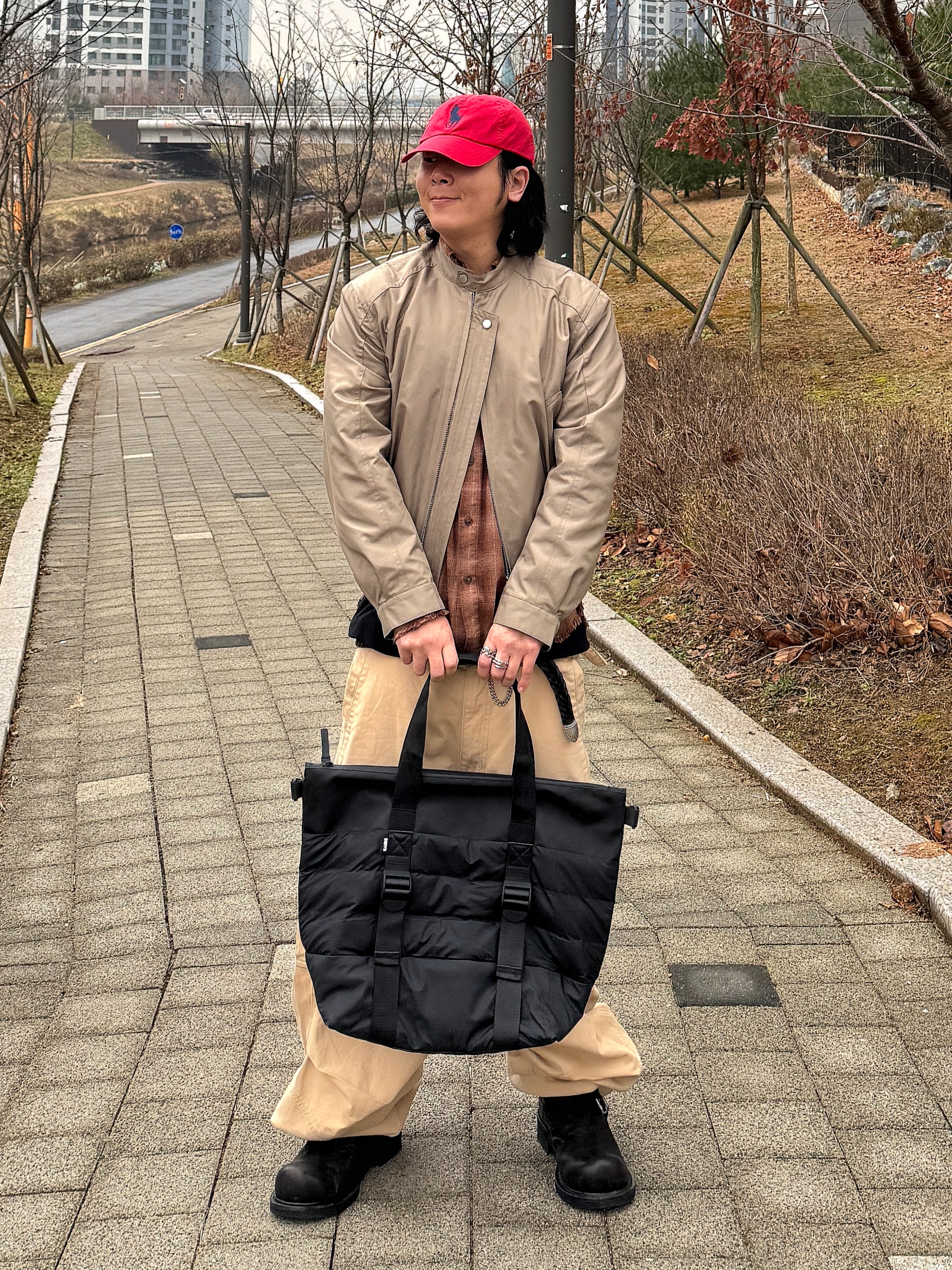 Jieda Western Belt Black, NOD Stone Washed Cargo Pants Beige 착용 스타일 - 5