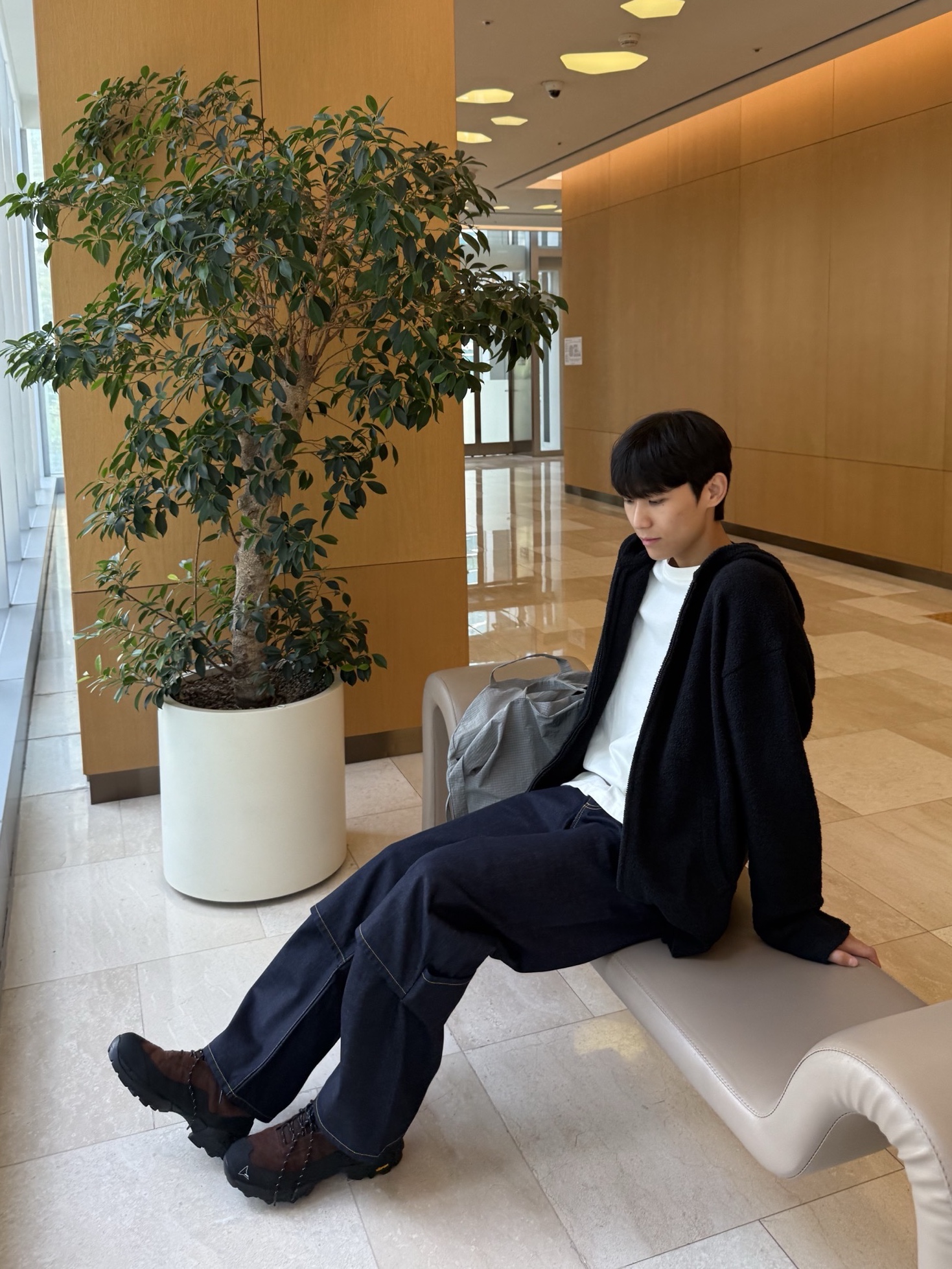 Beautiful People Women Selvedge Denim Flip Hem Pants Indigo - 25FW 착용 스타일 - 5