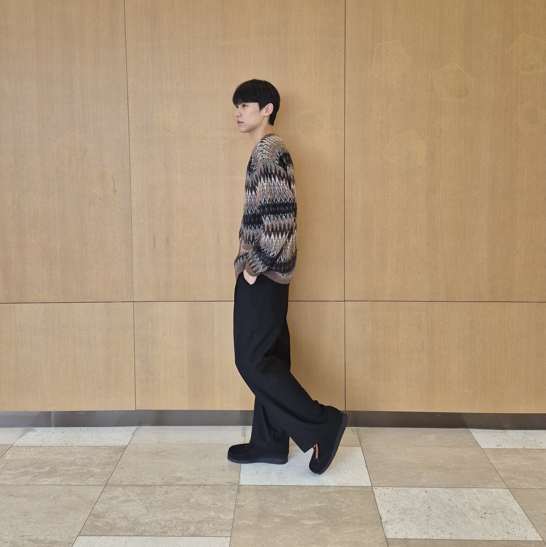 Clarks Wallabee Black Suede - 25FW 착용 스타일 - 7