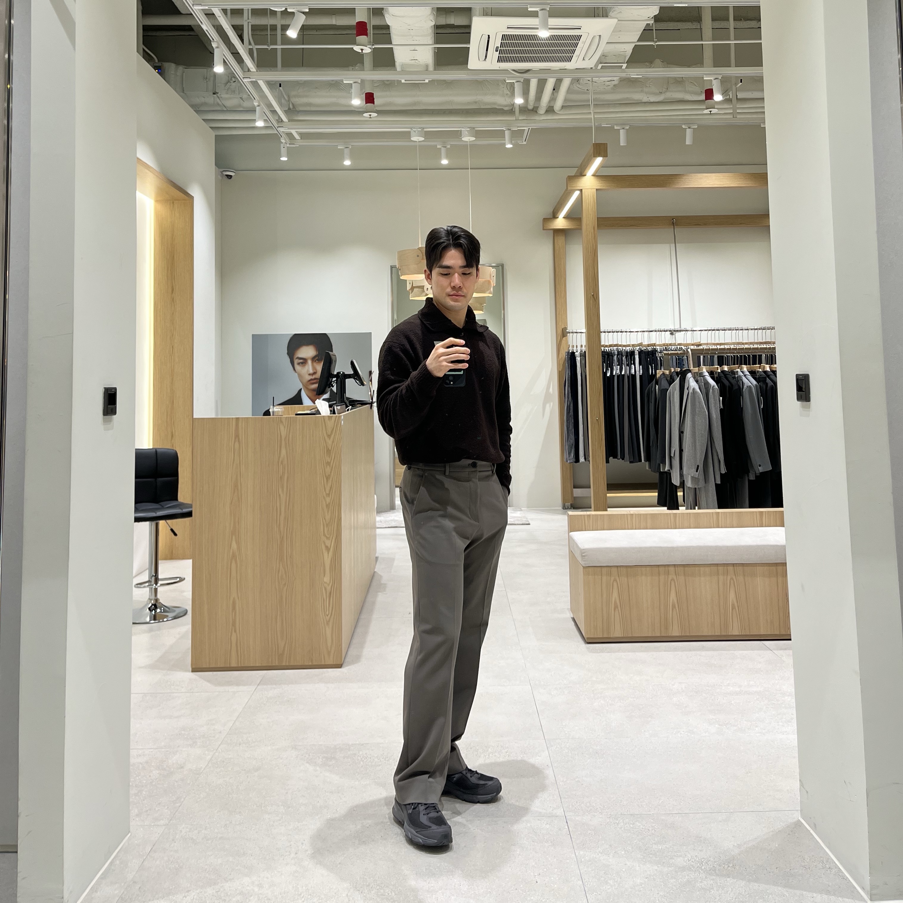 New Balance 509 Black Coffee 착용 스타일