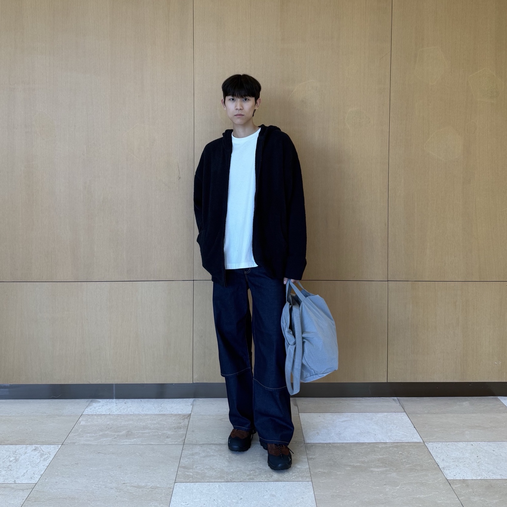 AAPE Now Moonface Logo Short Sleeve Tee Ivory - 25SS 착용 스타일 - 4