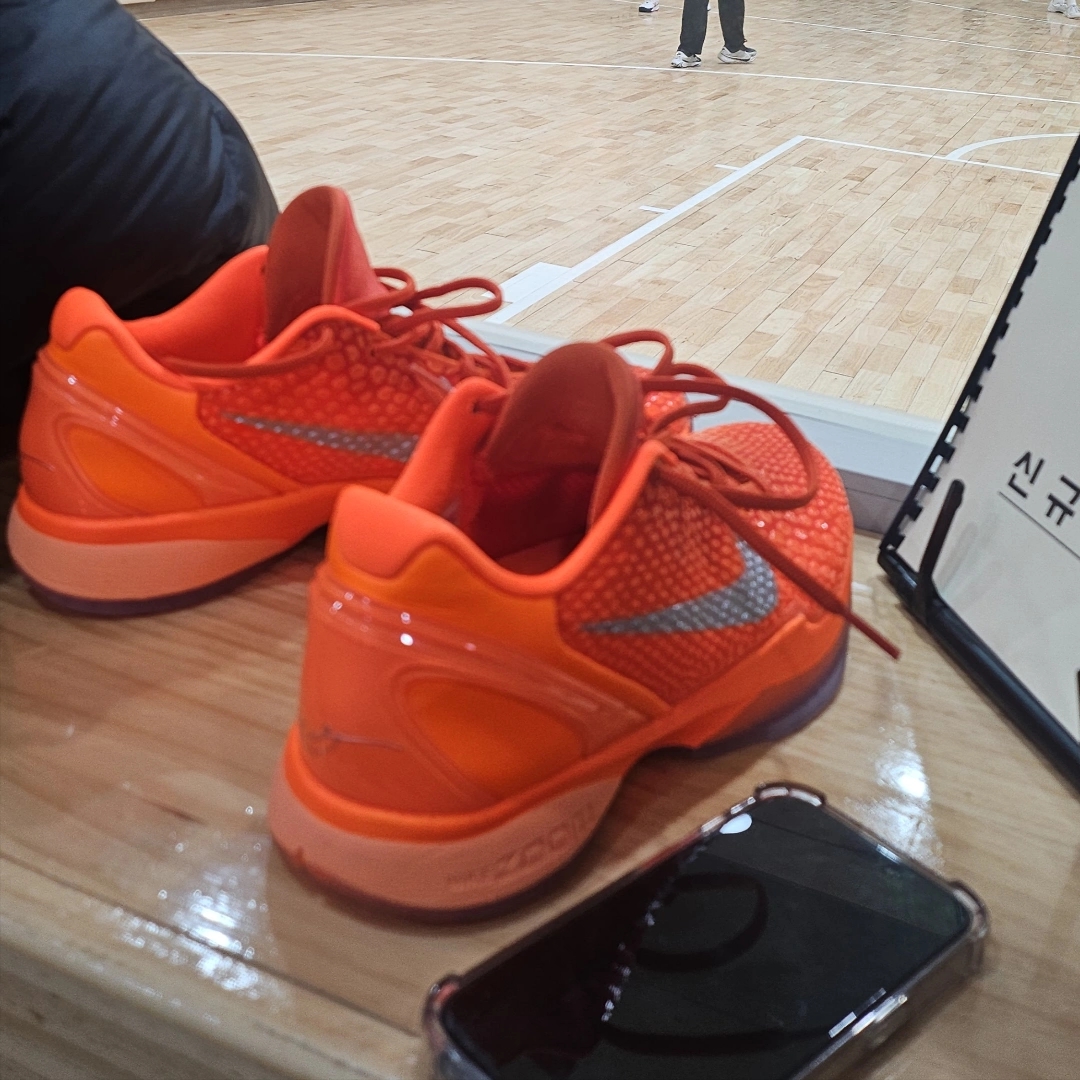 Nike Kobe 6 Protro Total Orange, Nike Ja 3 EP White Black 착용 스타일 - 4