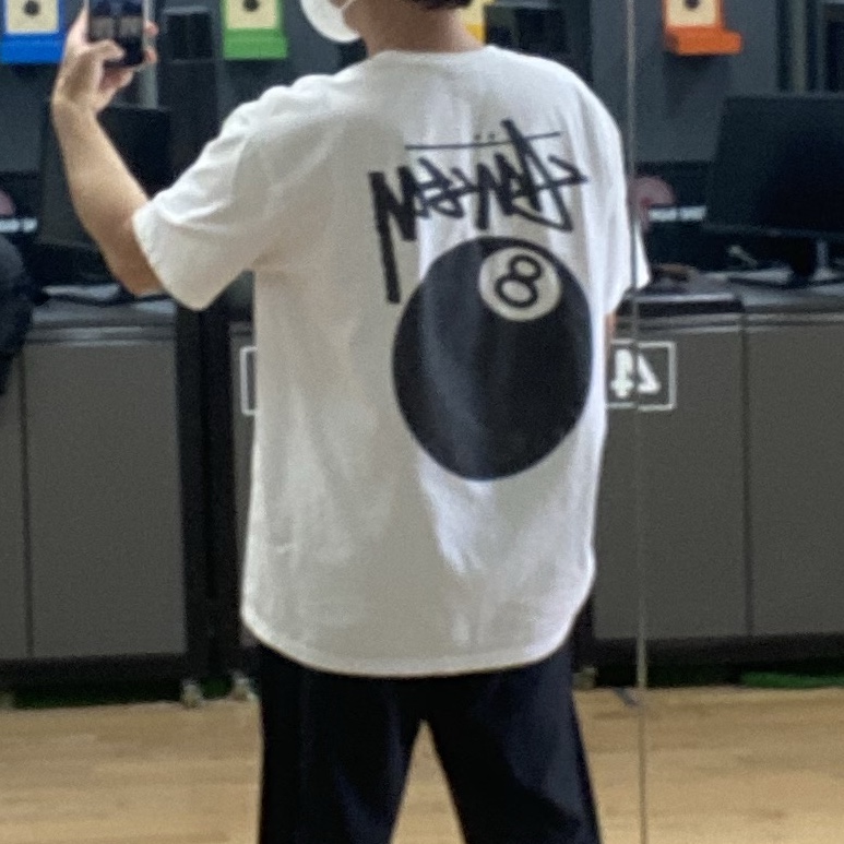 Stussy 8 Ball T-Shirt White 착용 스타일
