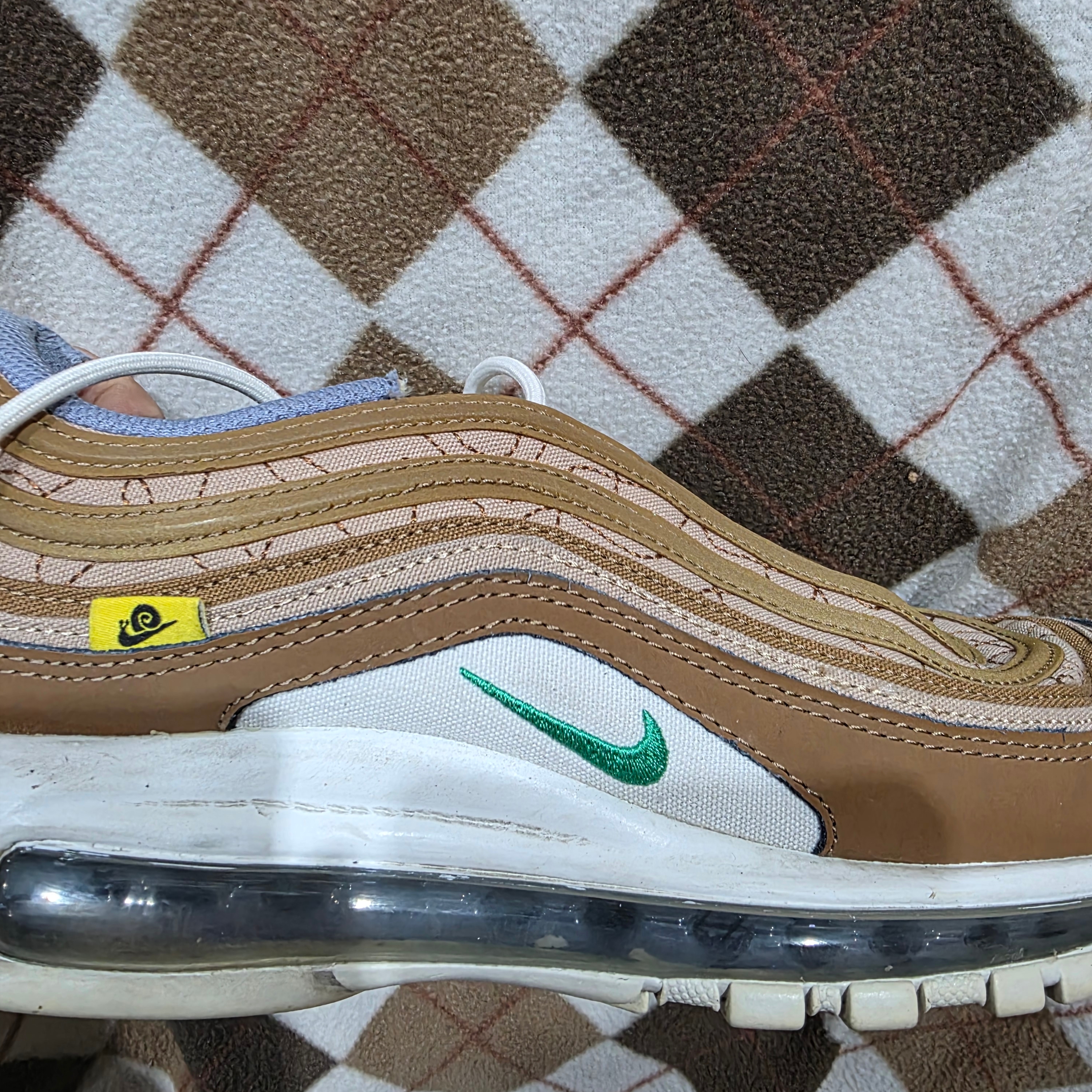 Nike Air Max 97 SE Hemp 착용 스타일