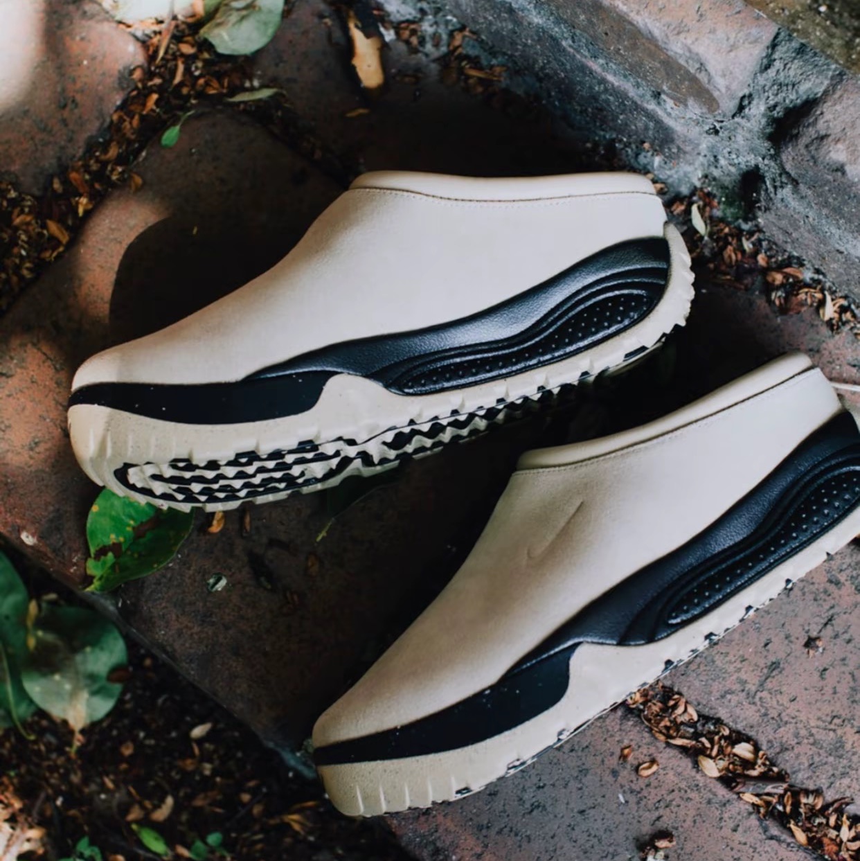 Nike ACG Rufus Limestone and Black 착용 스타일 - 1
