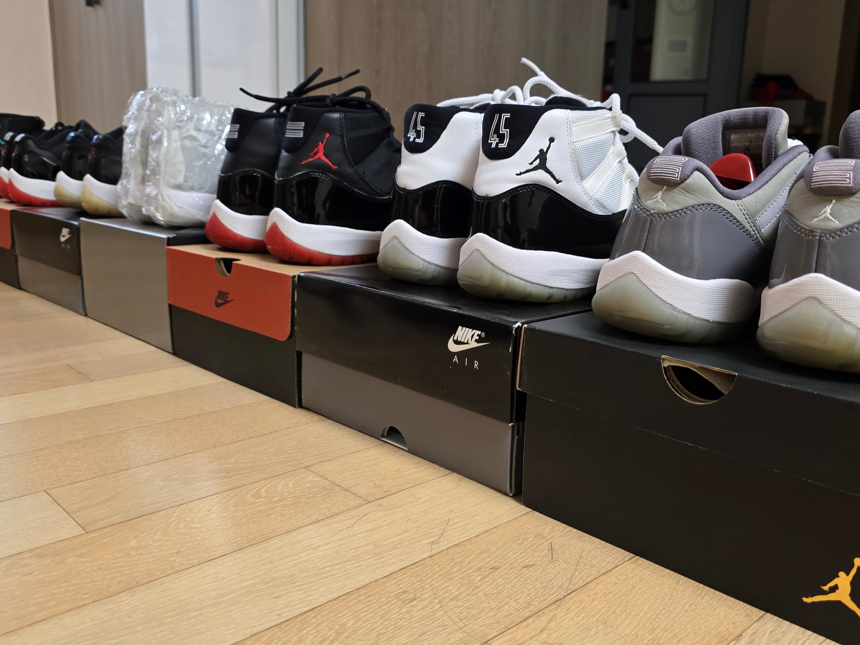 Jordan 11 Retro Gamma, Jordan 11 Retro Bred 2019 착용 스타일 - 2
