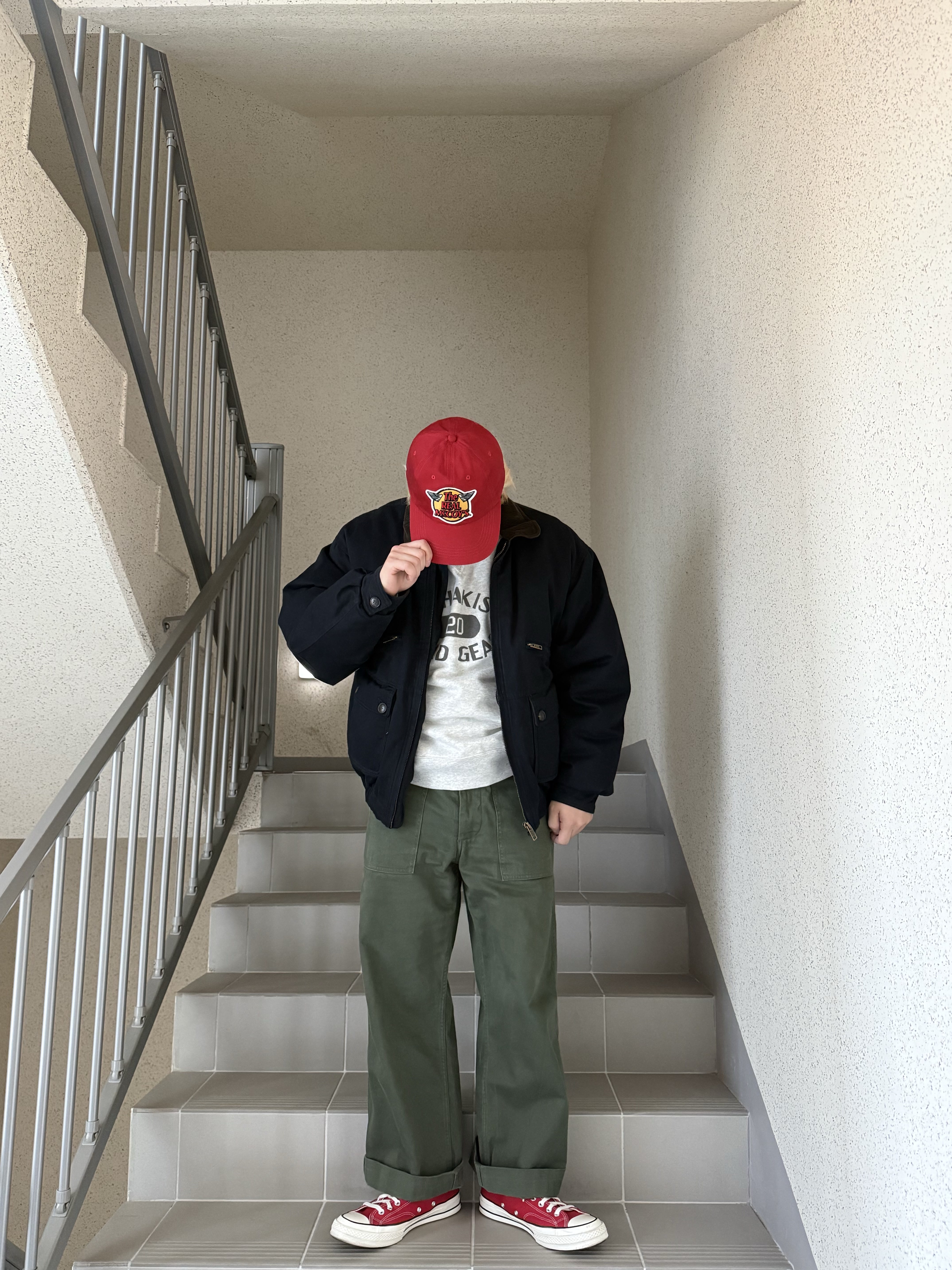 Converse Chuck 70 Ox Vintage Canvas Enamel Red 착용 스타일 - 4