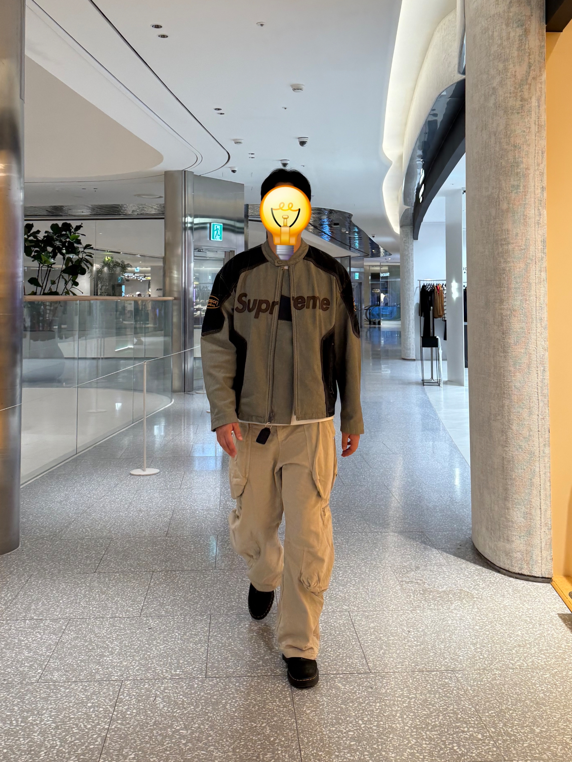 Supreme x Vanson Leathers Cordura Cotton Jacket Denim - 25SS, Dr. Martens x Thisisneverthat 1461 Waxed Full Grain Black 착용 스타일