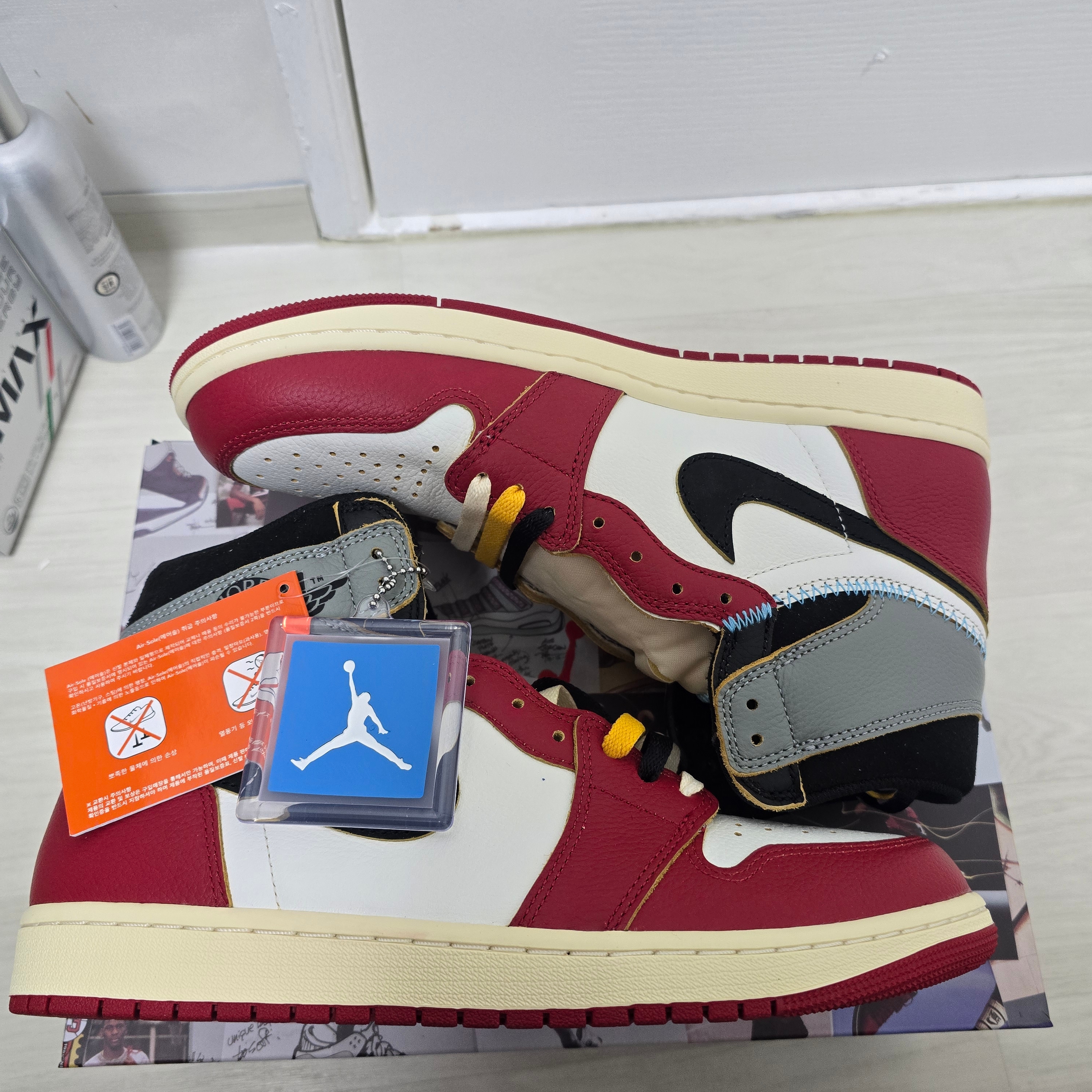 Jordan 1 x Union Retro High OG Chicago Shadow 착용 스타일 - 3
