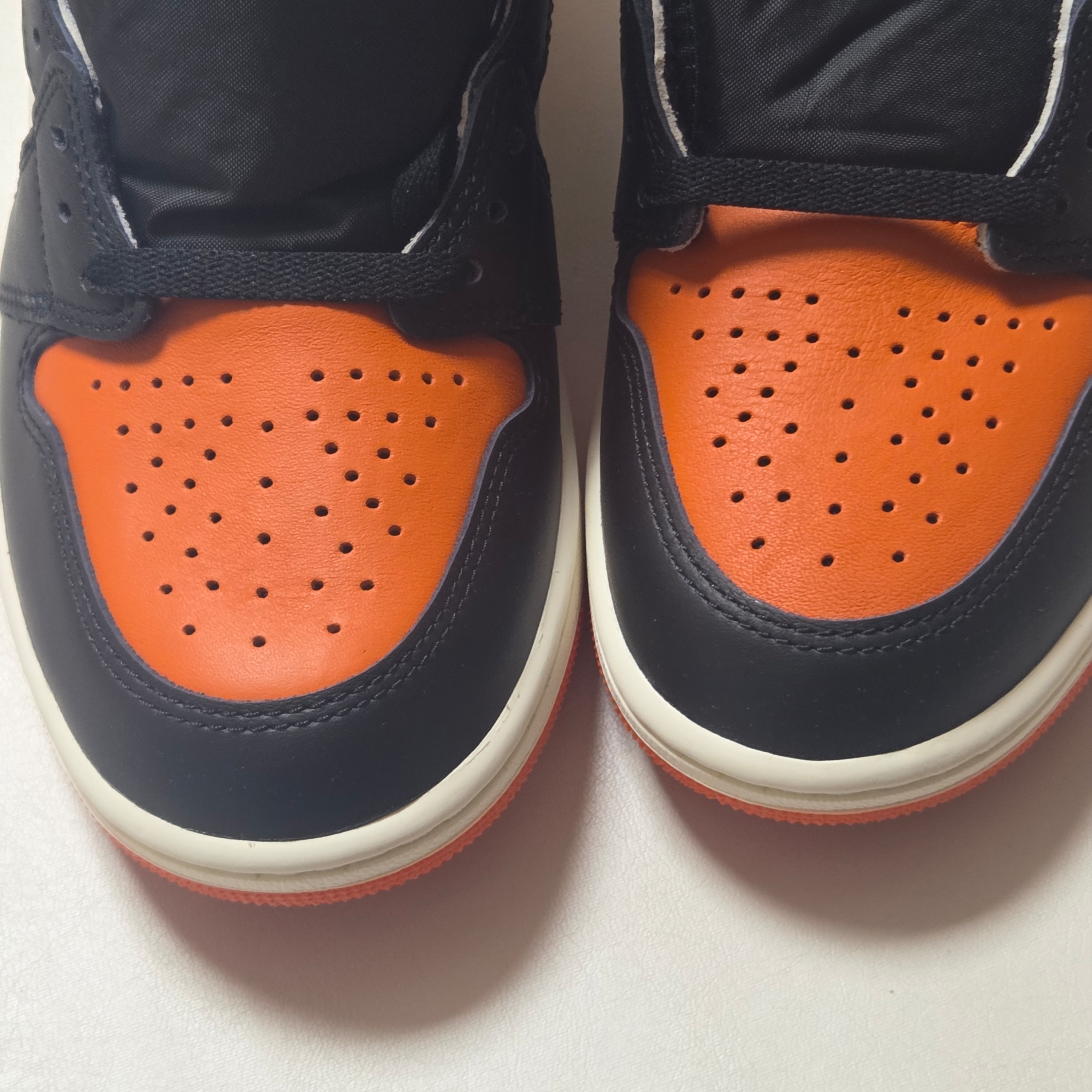 Jordan 1 Retro High OG Shattered Backboard 착용 스타일 - 2