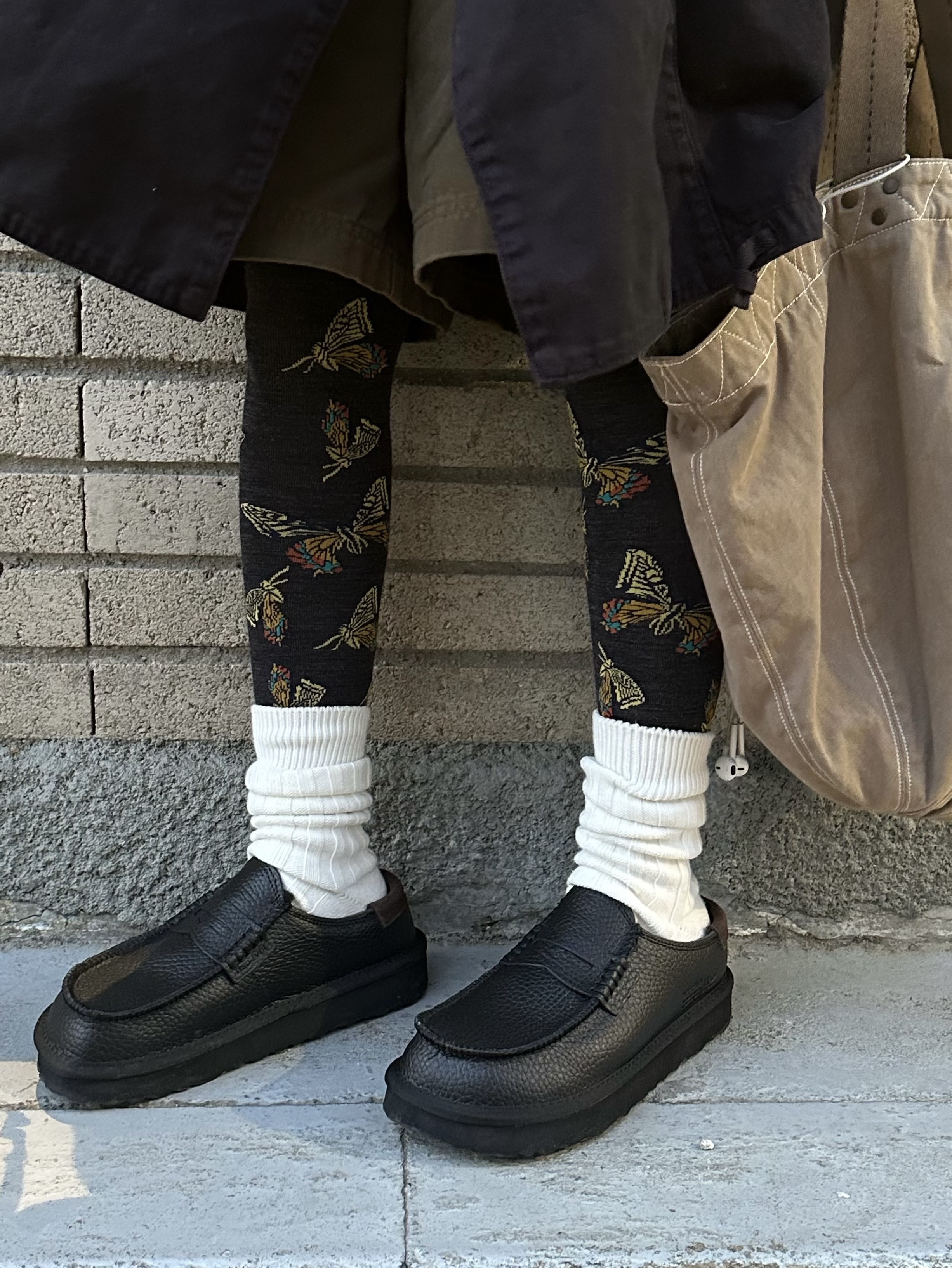 Kapital 200 Strand Wool Butterfly Leggings Black, Kapital Katsuragi Brushed Ring Coat Black 착용 스타일 - 3
