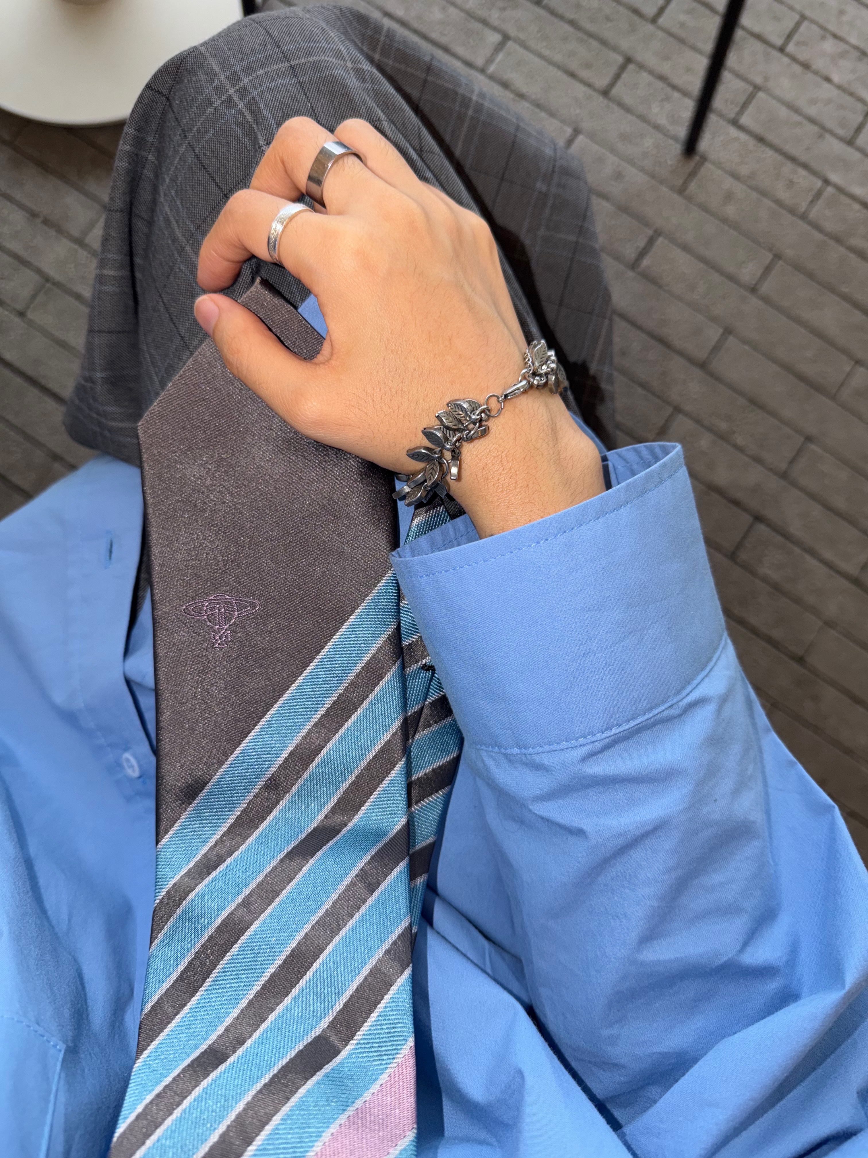 Hono Report Mini Logo Shirts Blue, Hono Report Easy Big Rope Pants Gray Check 착용 스타일 - 5