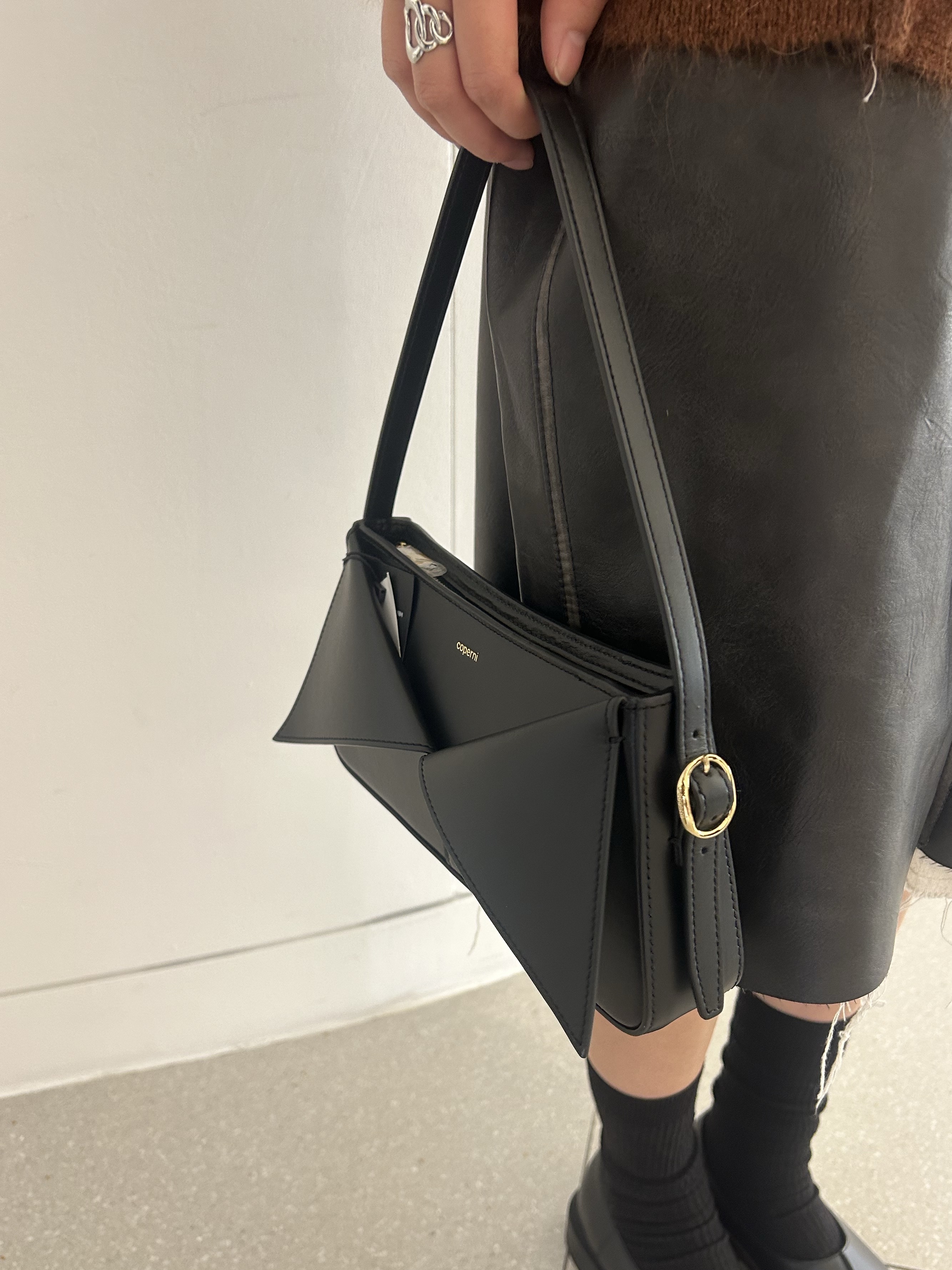 Coperni Women Belt Baguette Bag Black - 25FW 착용 스타일 - 1
