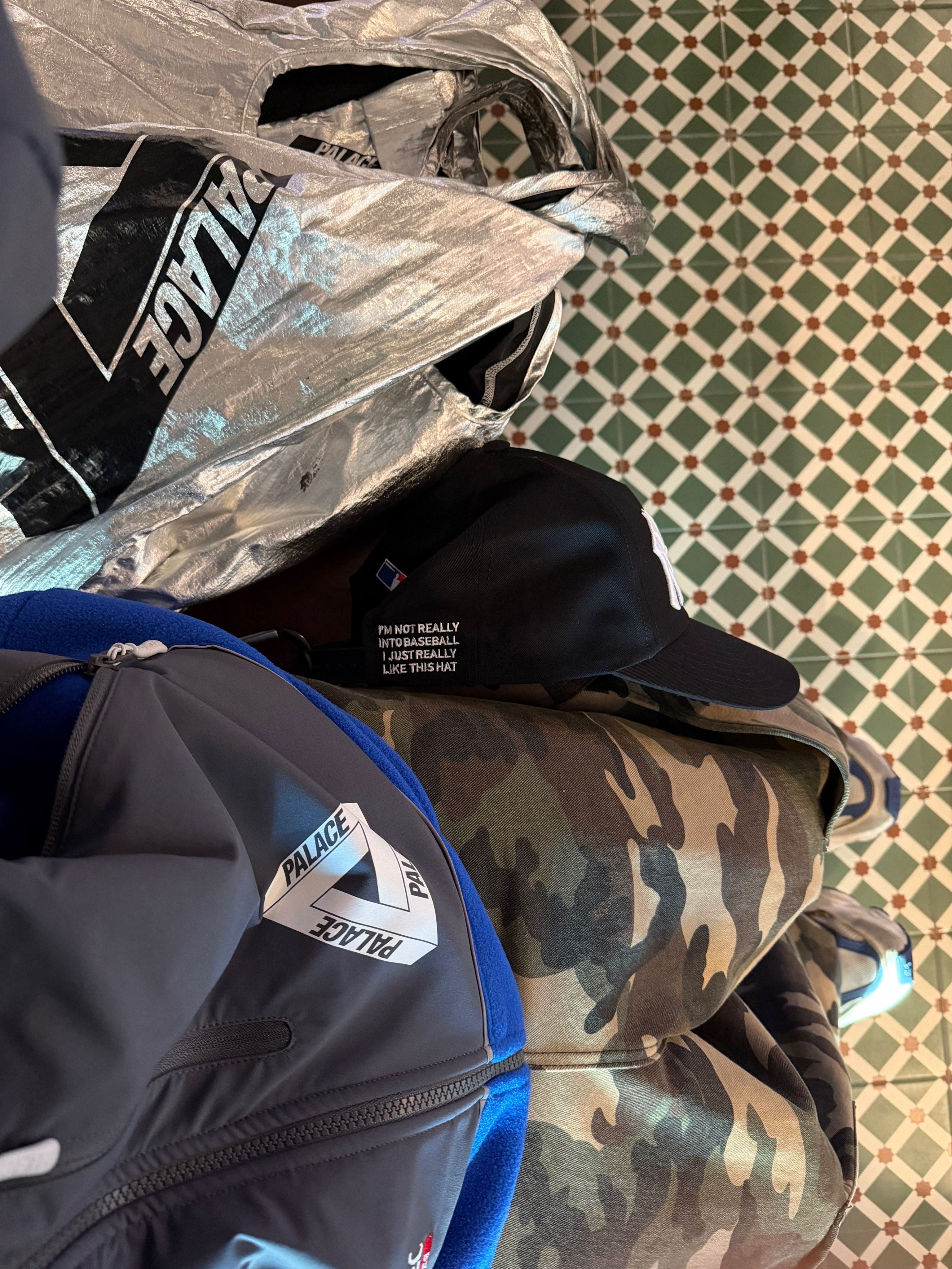 Palace Polartec 3M Hooded Jacket Ultra - 23FW, Palace Palace Shop Reusable Bag Silver - 22FW 착용 스타일 - 6
